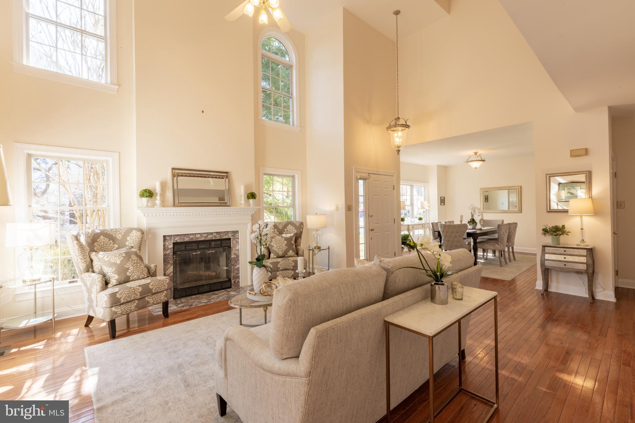 DAYLESFORD LAKE - Residential