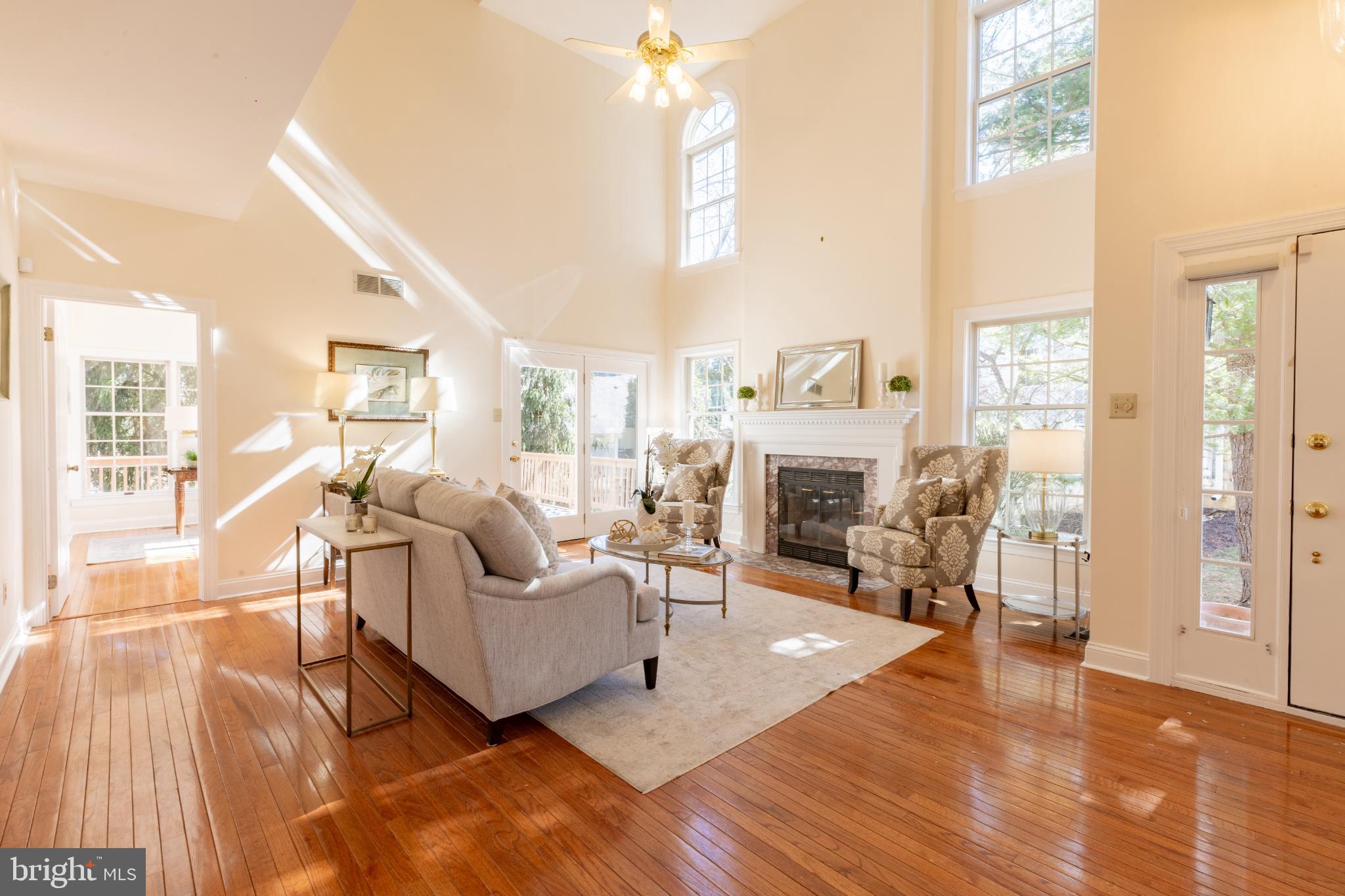 DAYLESFORD LAKE - Residential