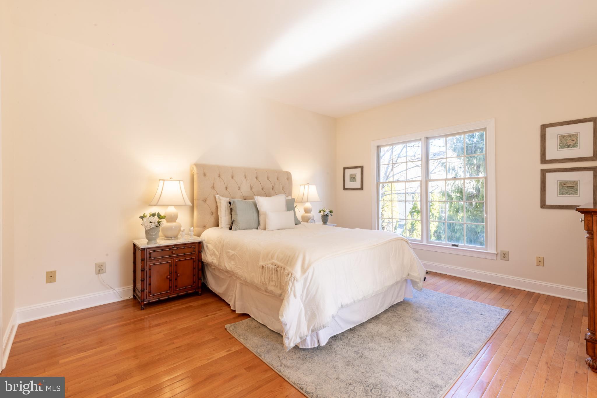 DAYLESFORD LAKE - Residential