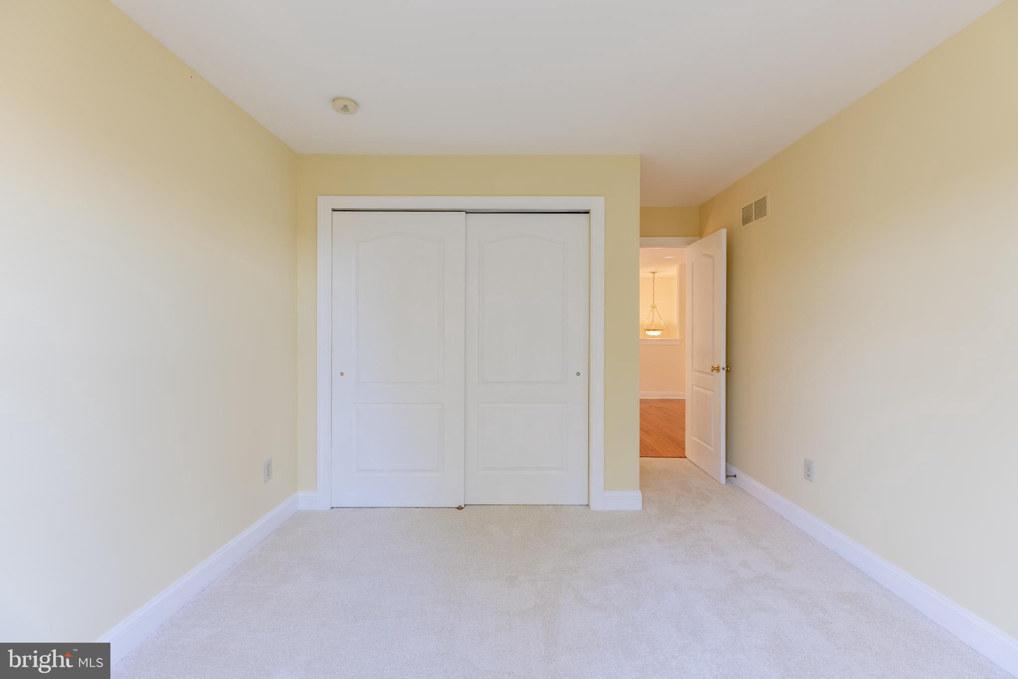 DAYLESFORD LAKE - Residential