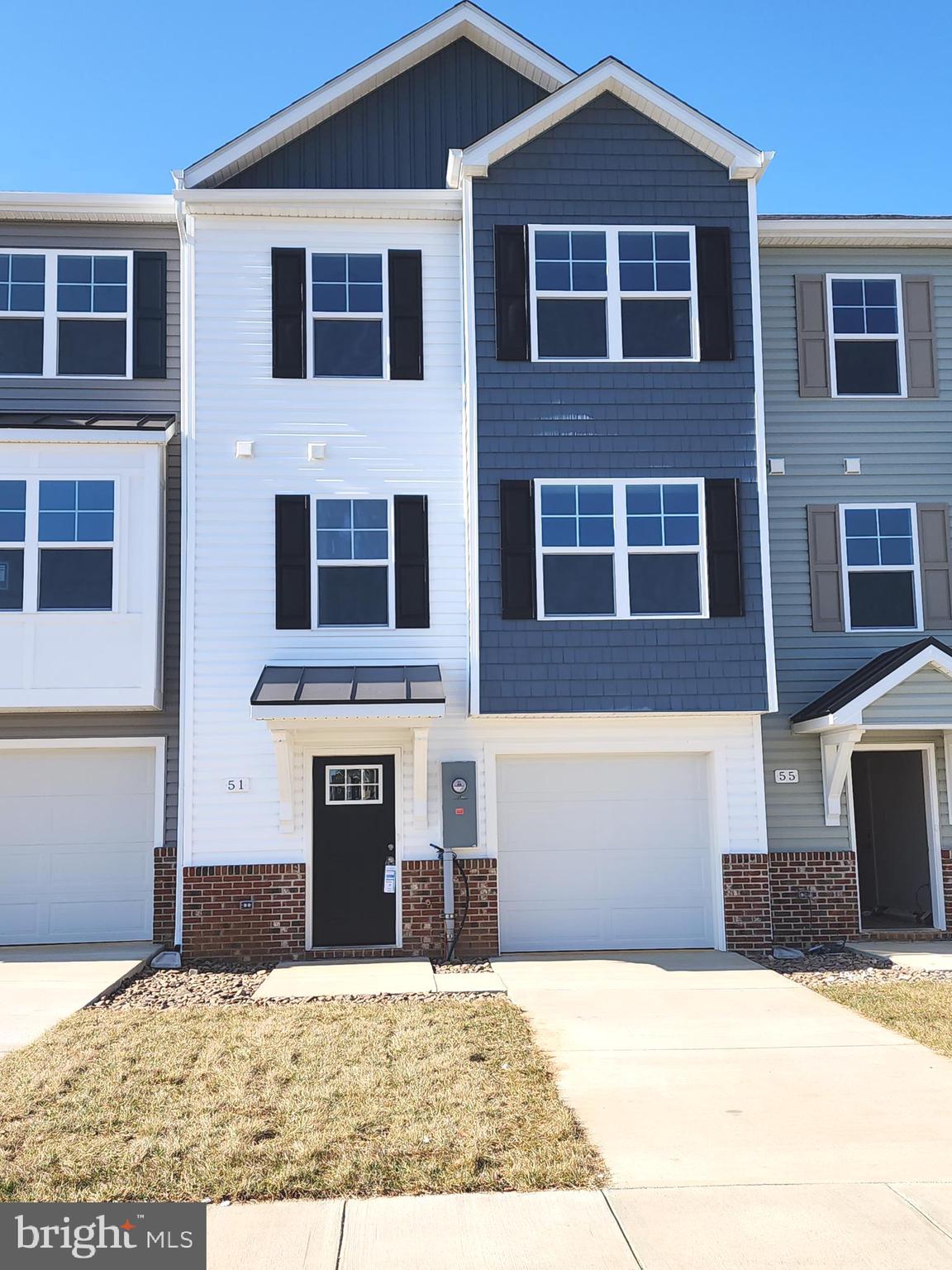 THE COMMUNITIES OF BURWELL - Residential Lease