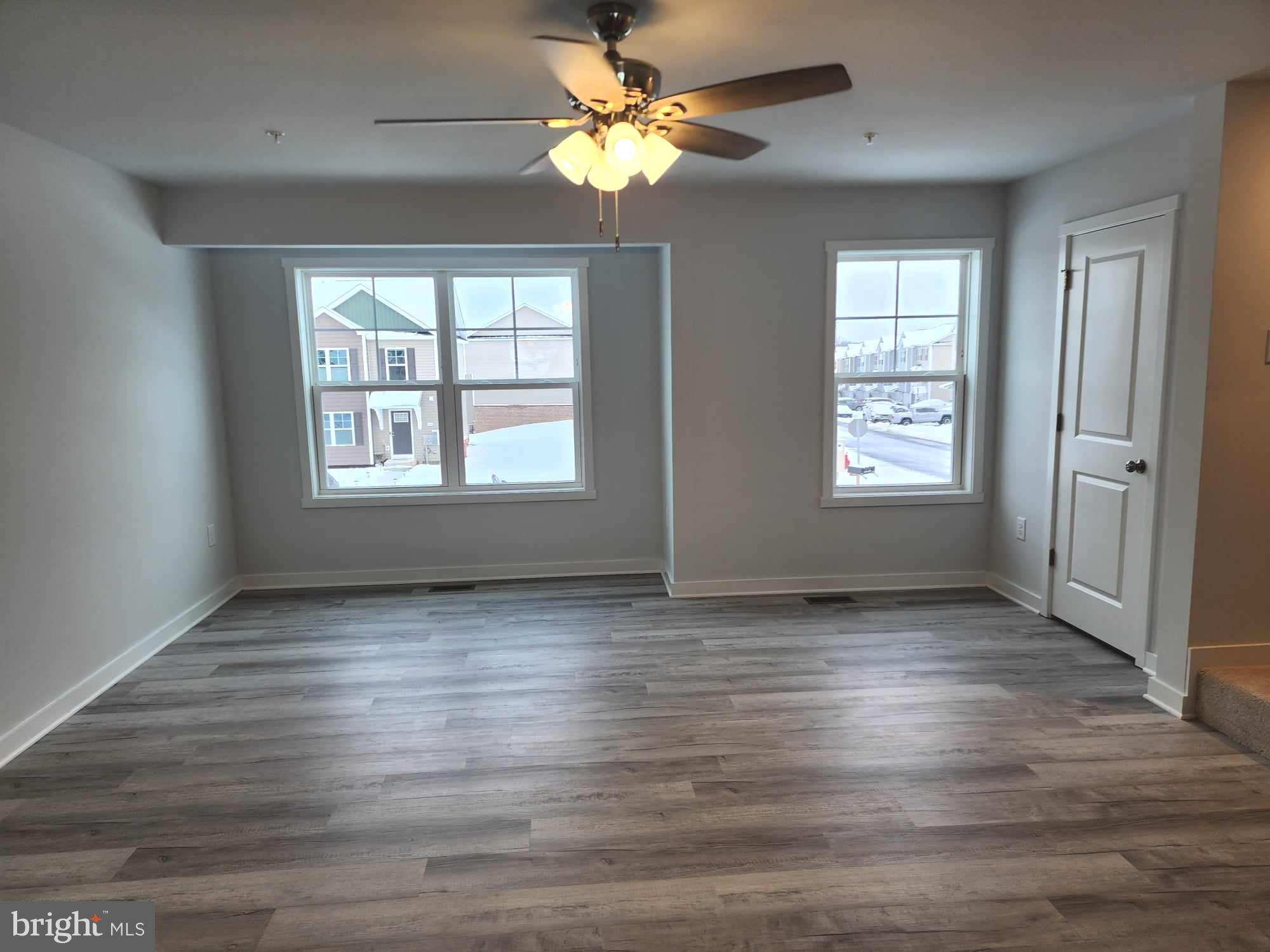 THE COMMUNITIES OF BURWELL - Residential Lease