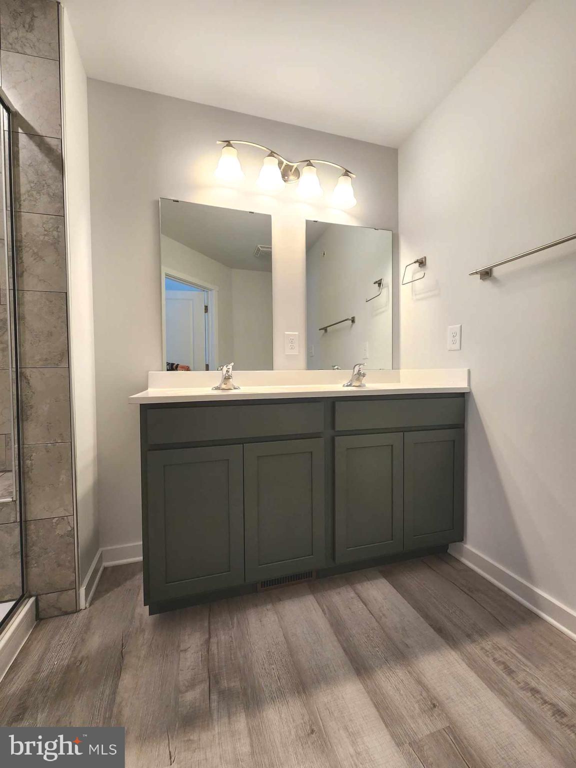 THE COMMUNITIES OF BURWELL - Residential Lease