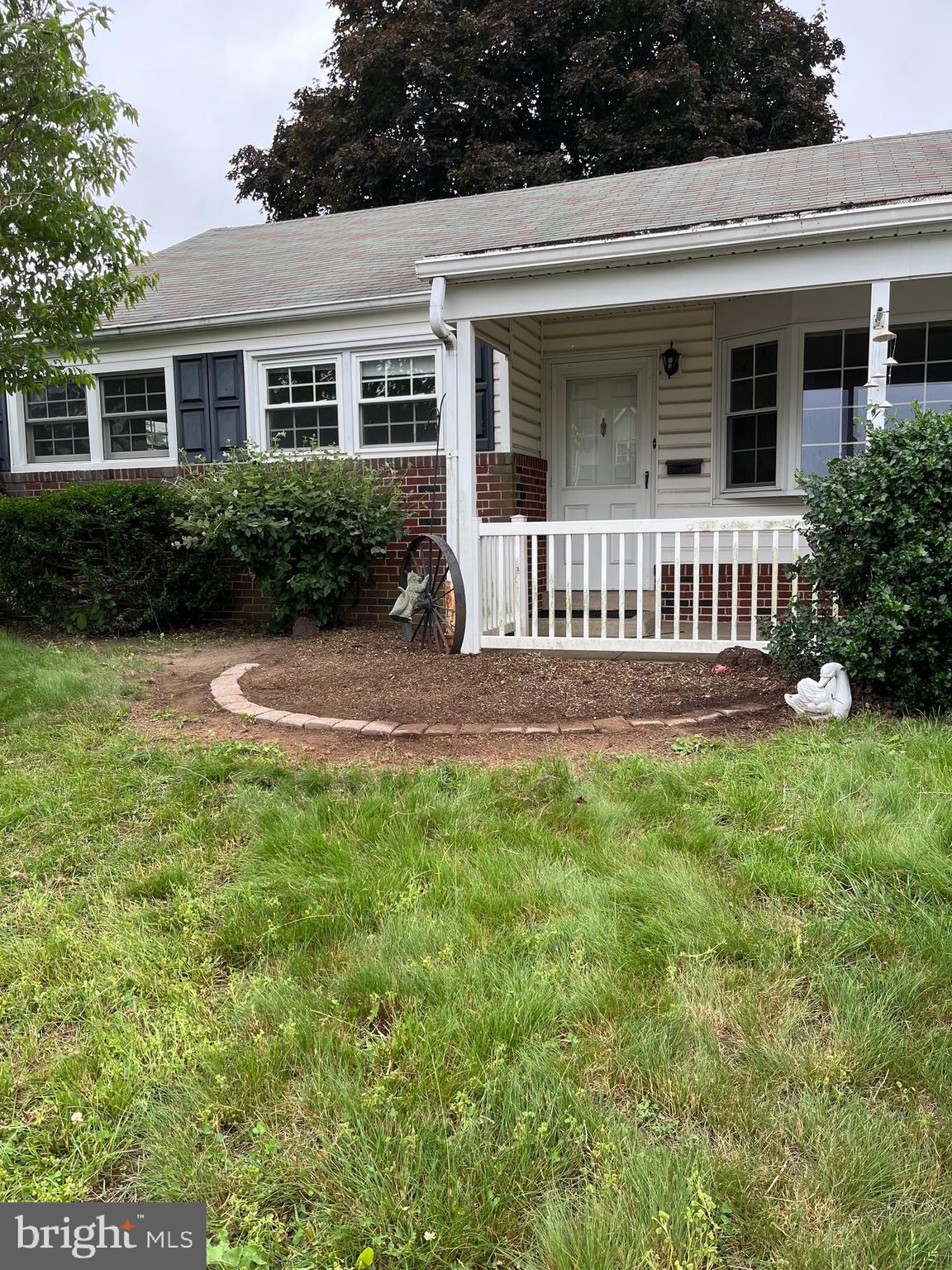 Welcome to this beautifully maintained 3-bedroom, 1.5-bath ranch-style home nestled in the highly desirable Somerton section of Philadelphia. This inviting residence offers the perfect blend of comfort, functionality, and location.
Step inside to find a spacious and thoughtfully designed floor plan ideal for both everyday living and entertaining. The bright and airy living area flows seamlessly into a well-appointed kitchen and dining space, creating a warm and welcoming atmosphere. Each bedroom is generously sized, offering ample closet space and natural light.
Enjoy the serenity of your own private backyard—perfect for summer barbecues, gardening, or simply relaxing in your own outdoor oasis. Additional highlights include a one-car garage and tasteful updates throughout.
Don’t miss your chance to own this fantastic property in one of Northeast Philadelphia’s most sought-after neighborhoods—schedule your private showing today!