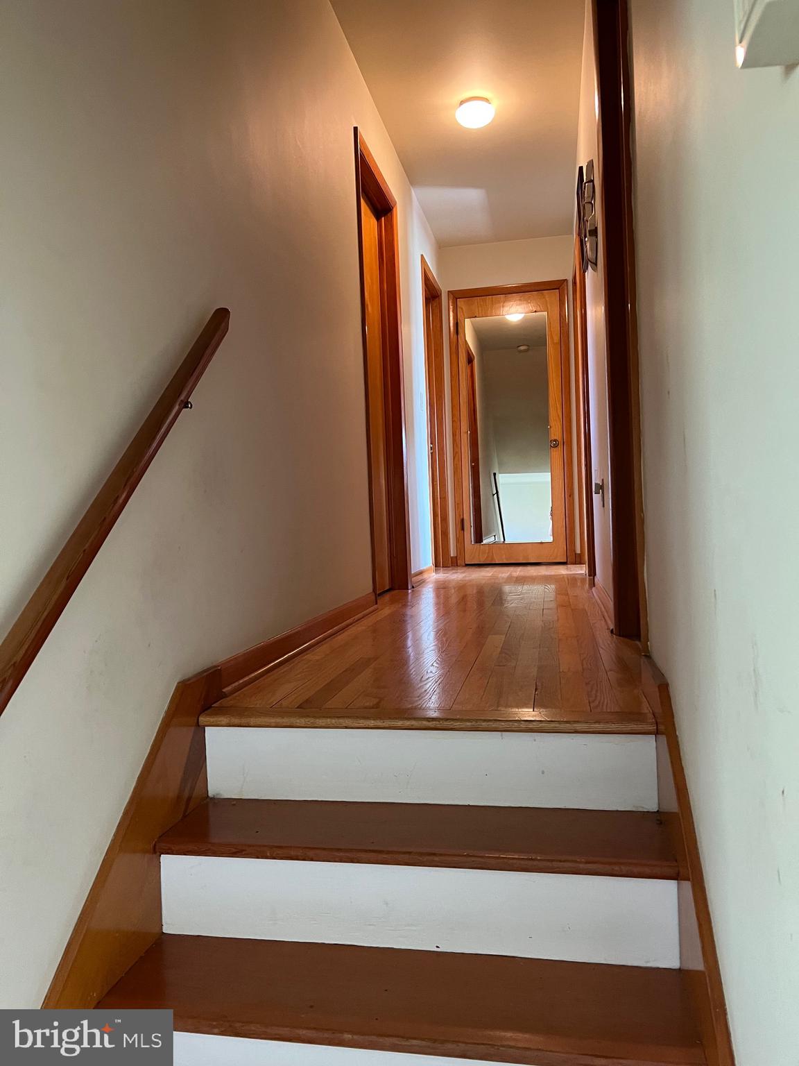 WHITE OAKS - Residential