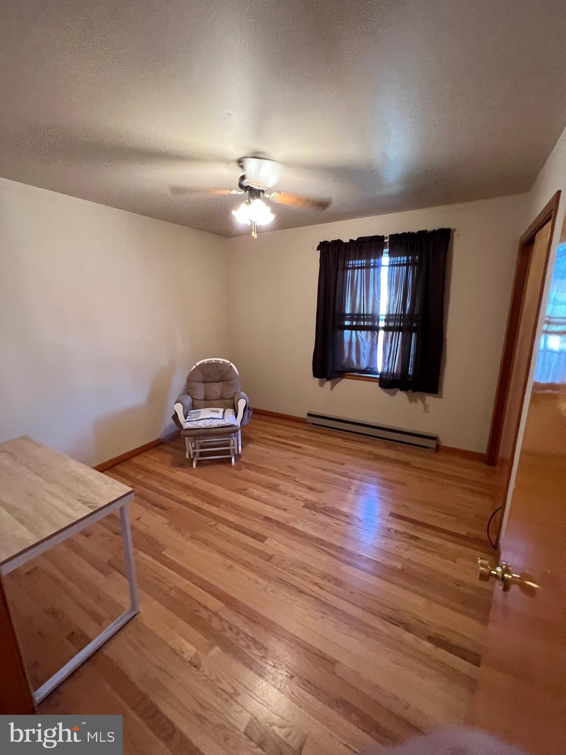 WHITE OAKS - Residential