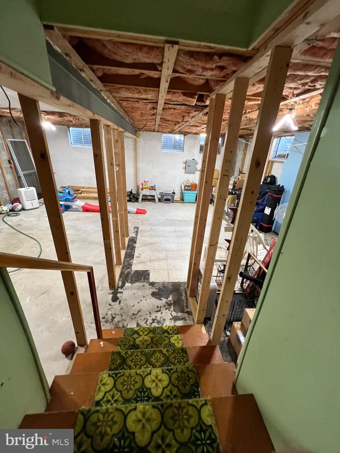 WHITE OAKS - Residential