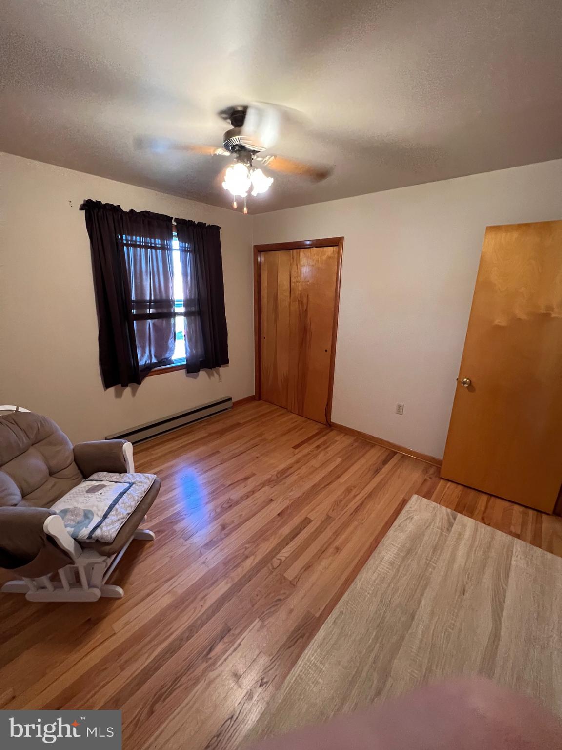 WHITE OAKS - Residential