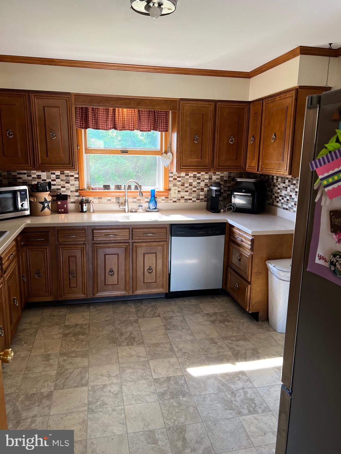 WHITE OAKS - Residential