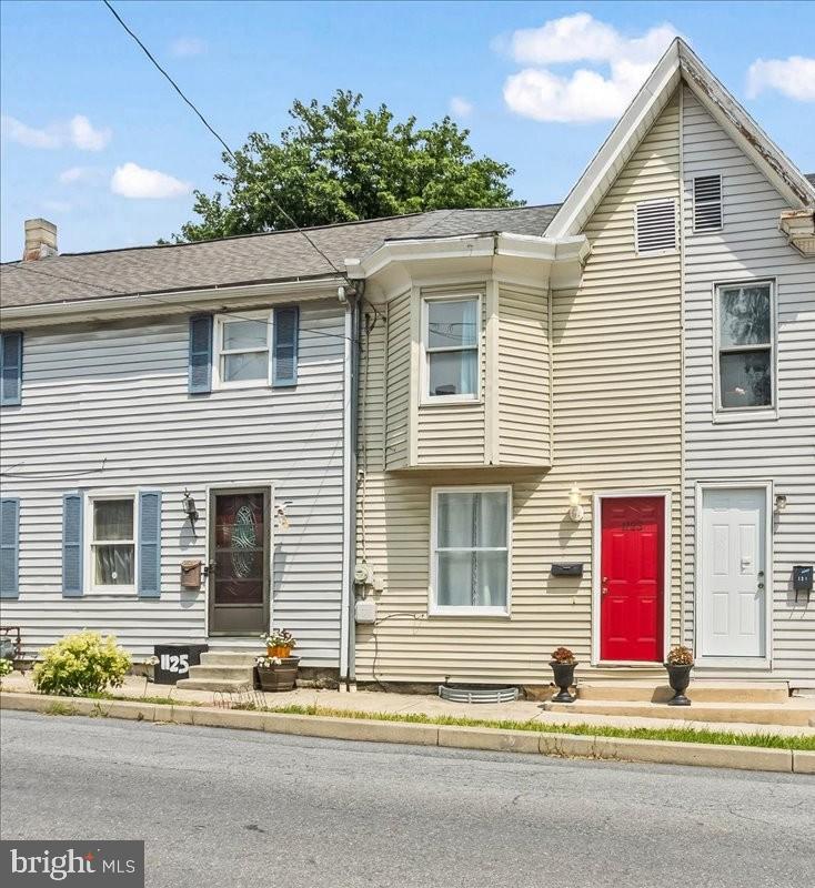 Nestled in the charming East Pennsboro neighborhood, this beautifully renovated townhouse offers a perfect blend of traditional elegance and modern luxury. With a thoughtful renovation set to be completed in 2025, this home is designed to elevate your lifestyle while providing a warm and inviting atmosphere. Step inside to discover a spacious interior that boasts three well-appointed bedrooms and a full bathroom featuring a walk-in shower, perfect for unwinding after a long day. The breakfast area invites you to enjoy leisurely mornings, basking in the natural light that fills the space. The heart of the home is complemented by high-end appliances, including a built-in microwave and a sleek dishwasher, making meal preparation a delight. The stacked washer and dryer add to the convenience, ensuring that your daily routines are seamless and efficient. The living areas creates a cozy ambiance, while the attic provides additional storage or the potential for creative use. The traditional architectural style of the home is enhanced by its frame construction, offering both durability and timeless appeal. Outside, the property features off-street parking, ensuring that you and your guests always have a convenient place to park. This semi-detached gem features three spacious bedrooms, including two on the top floor with walk-in closets. The full bathroom upstairs has a newly renovated shower and vanity with stunning gold trim, making it a one-of-a-kind space. All of this is within 1258 square feet of living space. Built in 1900, it has been beautifully renovated from top to bottom, making it move-in ready for the perfect family. You'll love the convenience of having the master suite on the first floor, complete with a lovely view of the Susquehanna River. Located less than a mile from a bus stop, this home provides easy access to transportation, making it simple to explore the surrounding areas. The East Pennsboro community is known for its friendly atmosphere and vibrant local culture, providing a perfect backdrop for your new life. This townhouse is not just a place to live; it's a sanctuary where luxury meets comfort. With its upcoming renovations, you'll have the opportunity to enjoy a modern lifestyle while embracing the charm of traditional design. Experience the best of both worlds in this exquisite home, where every detail has been carefully considered to create a space that truly feels like home.