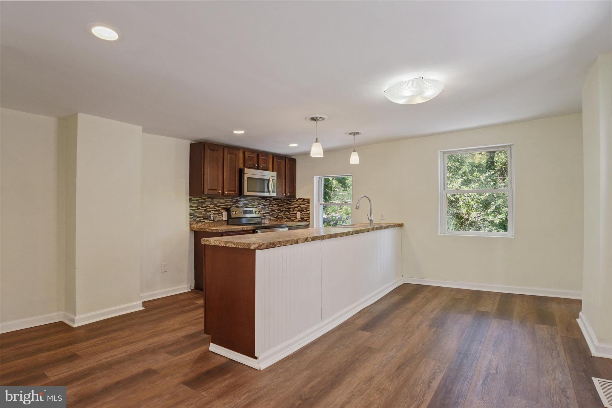 HARRISBURG - Residential