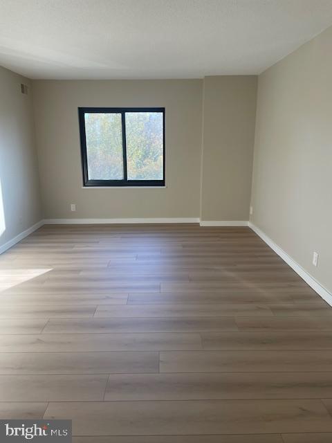 WATERGATE AT LANDMARK - Residential