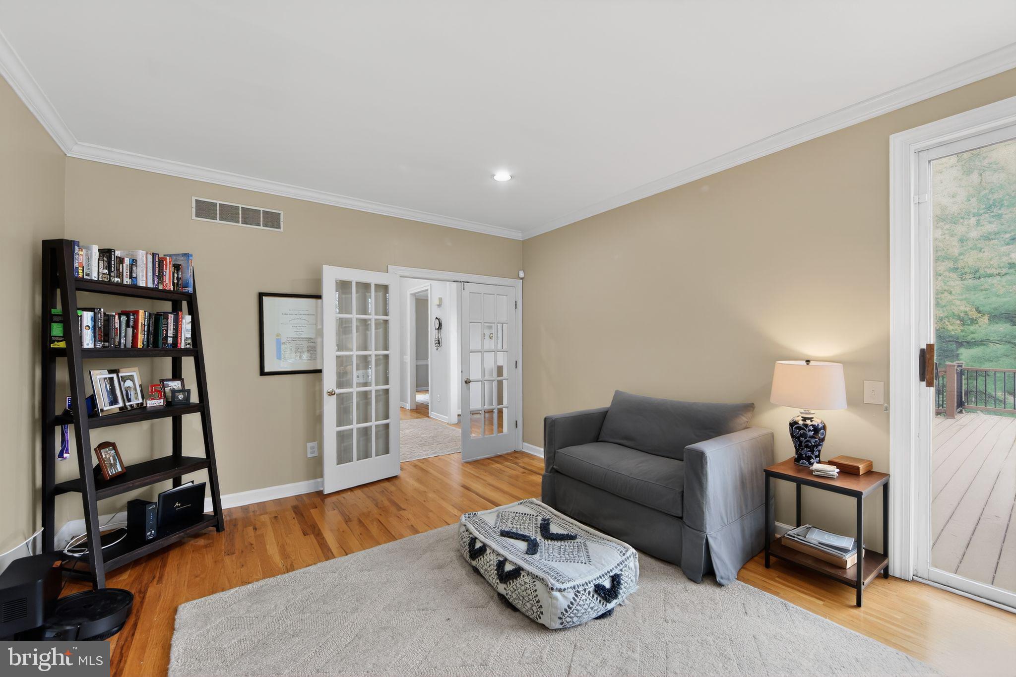 CANTER VILLAGE - Residential