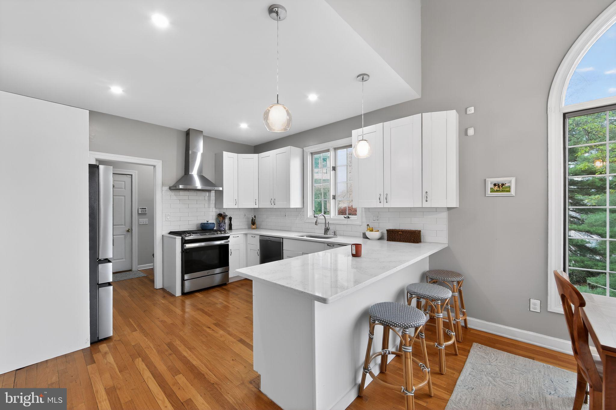 CANTER VILLAGE - Residential