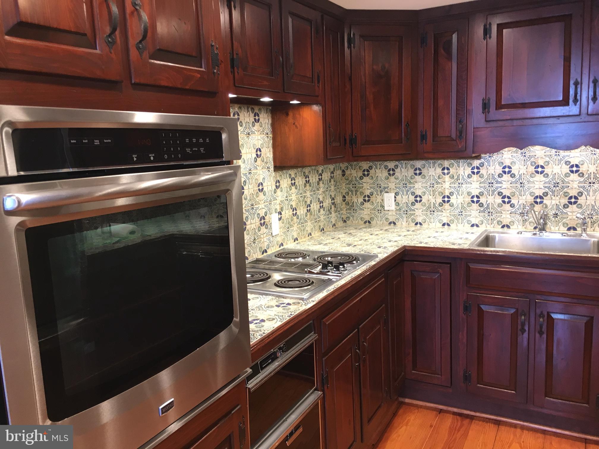 CLEARVIEW/CHATHAM HGTS - Residential Lease