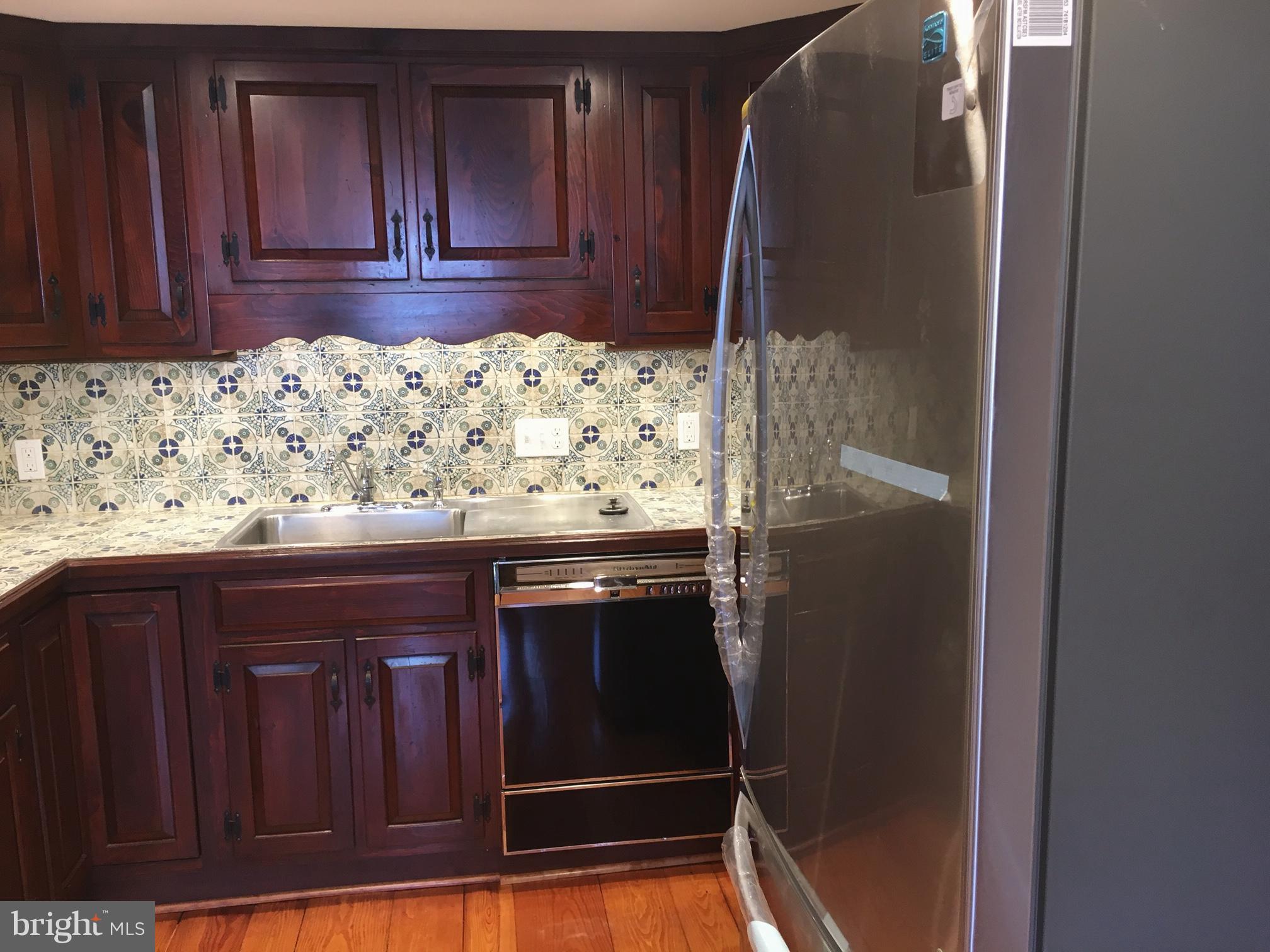 CLEARVIEW/CHATHAM HGTS - Residential Lease