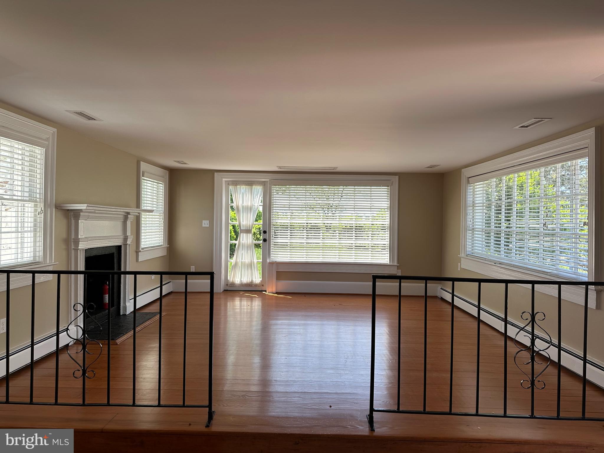 CLEARVIEW/CHATHAM HGTS - Residential Lease