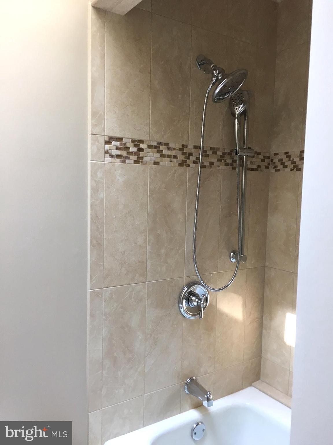 CLEARVIEW/CHATHAM HGTS - Residential Lease