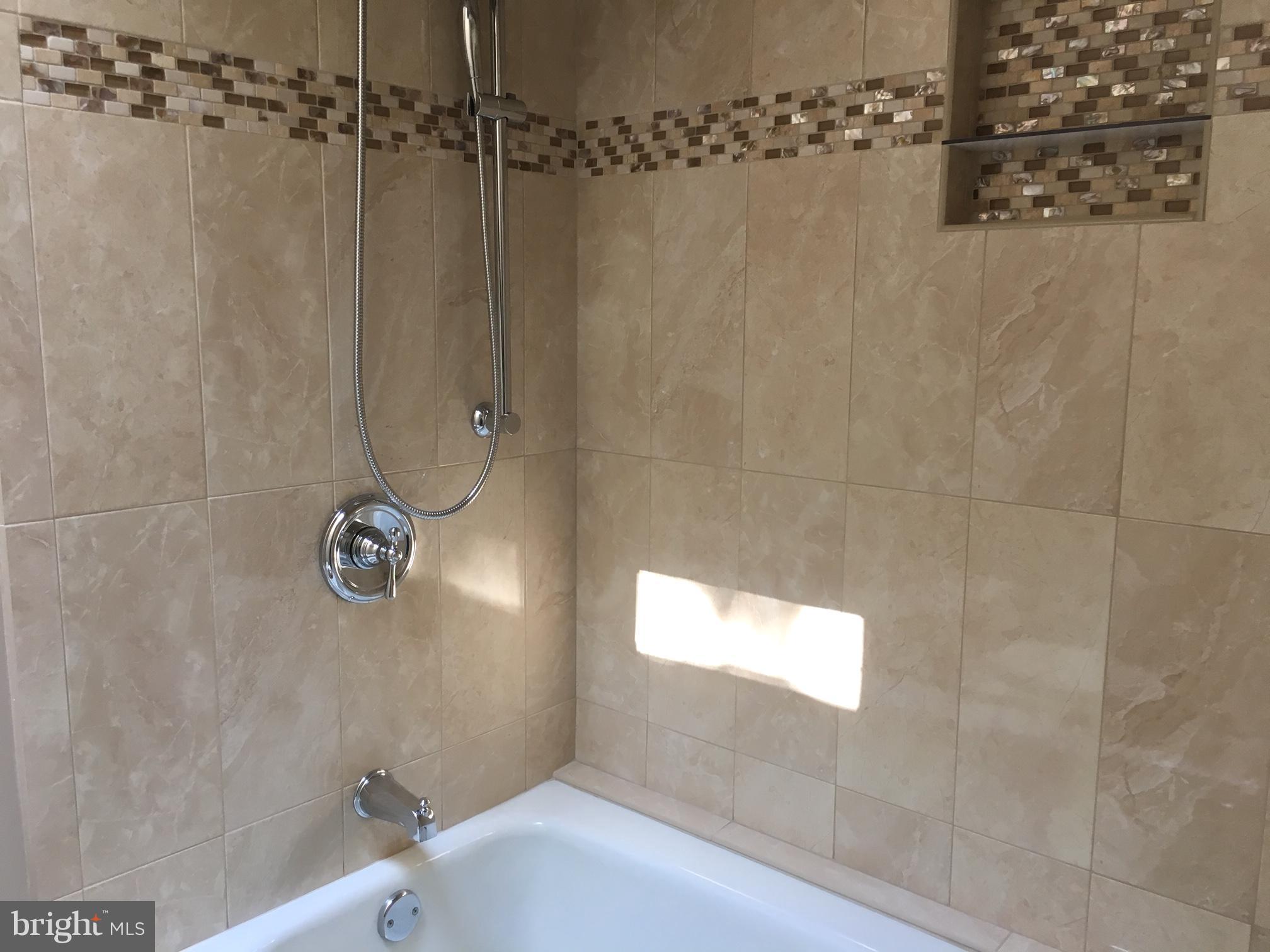 CLEARVIEW/CHATHAM HGTS - Residential Lease