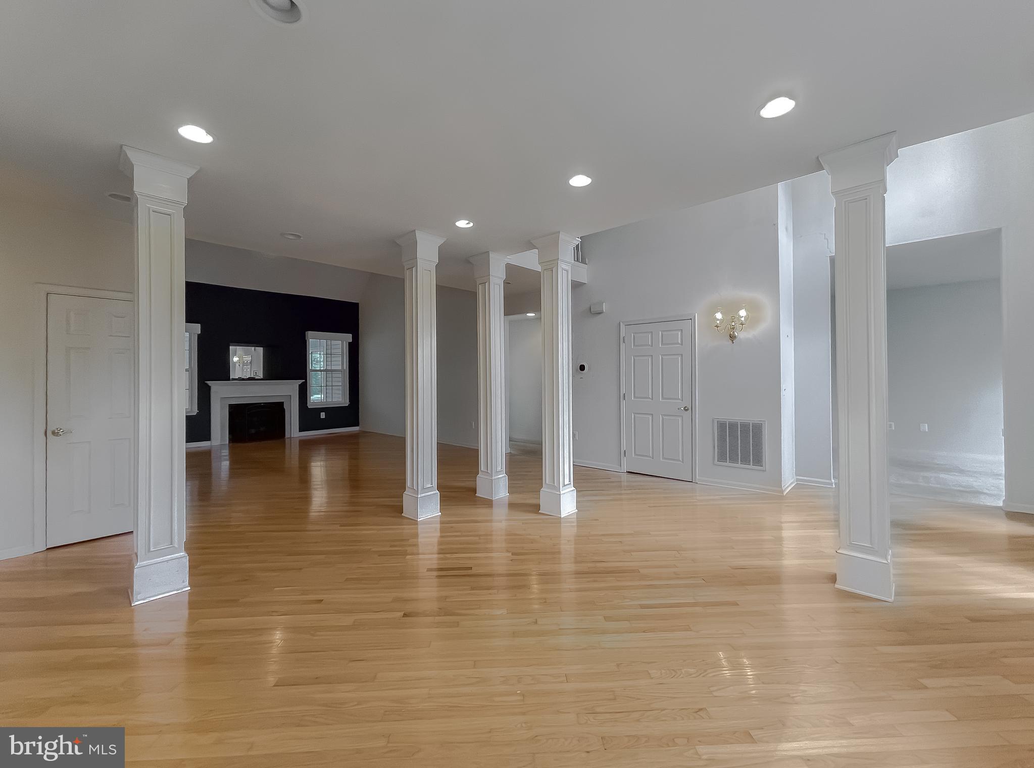 SAINT JAMES - Residential