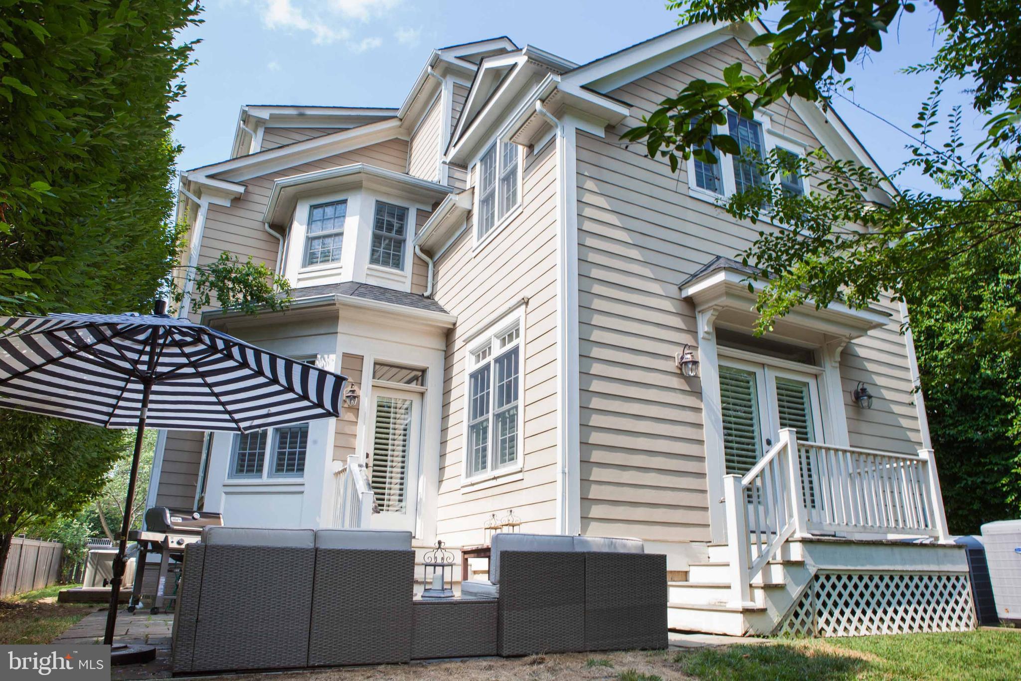 ROSEMONT - Residential