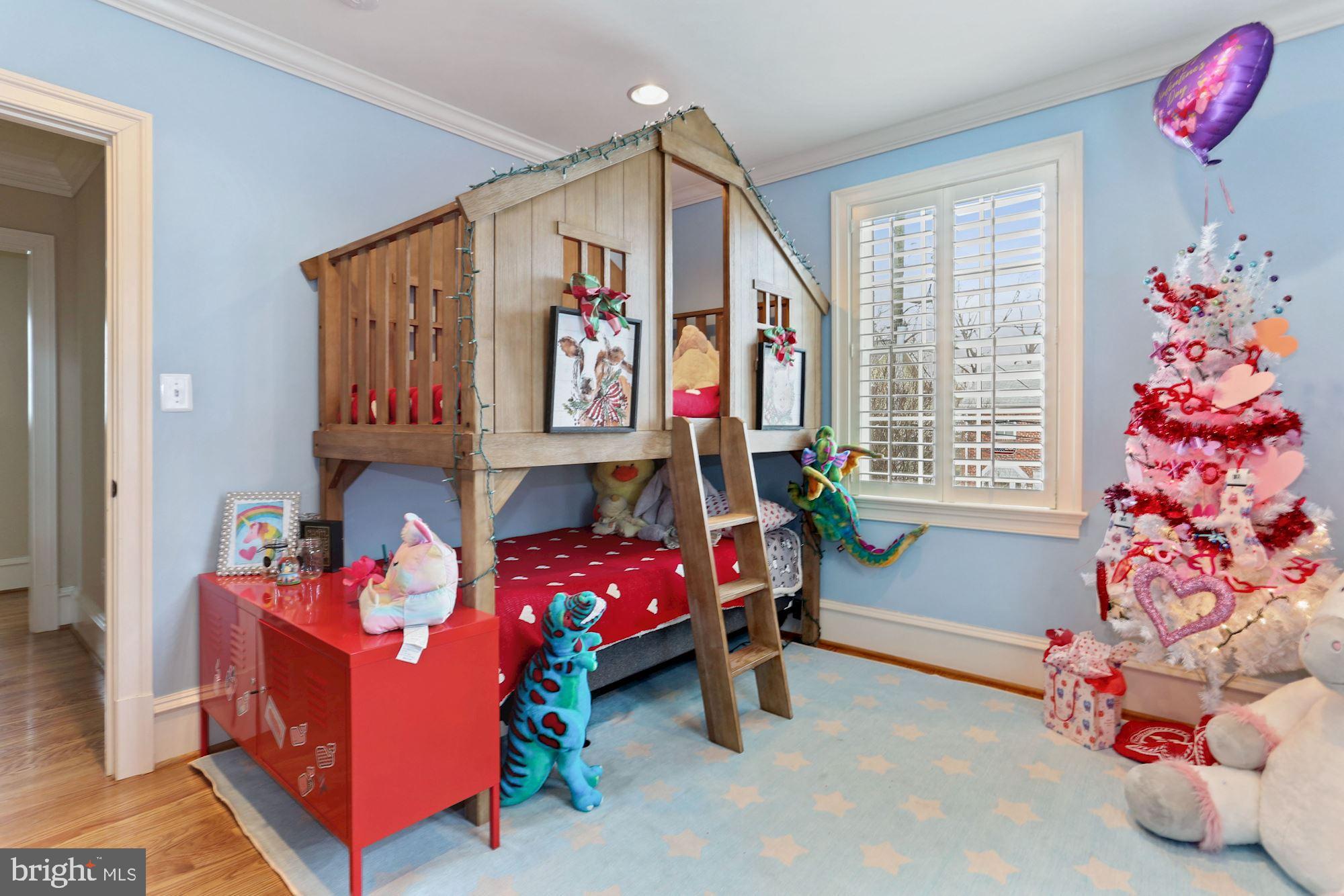 ROSEMONT - Residential