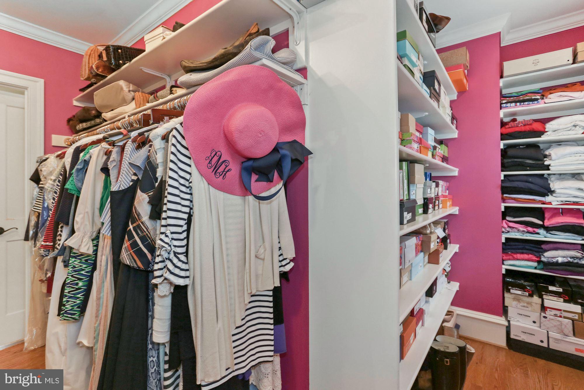 ROSEMONT - Residential