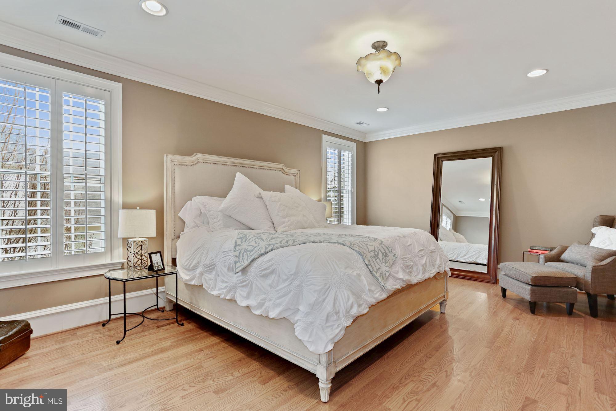 ROSEMONT - Residential