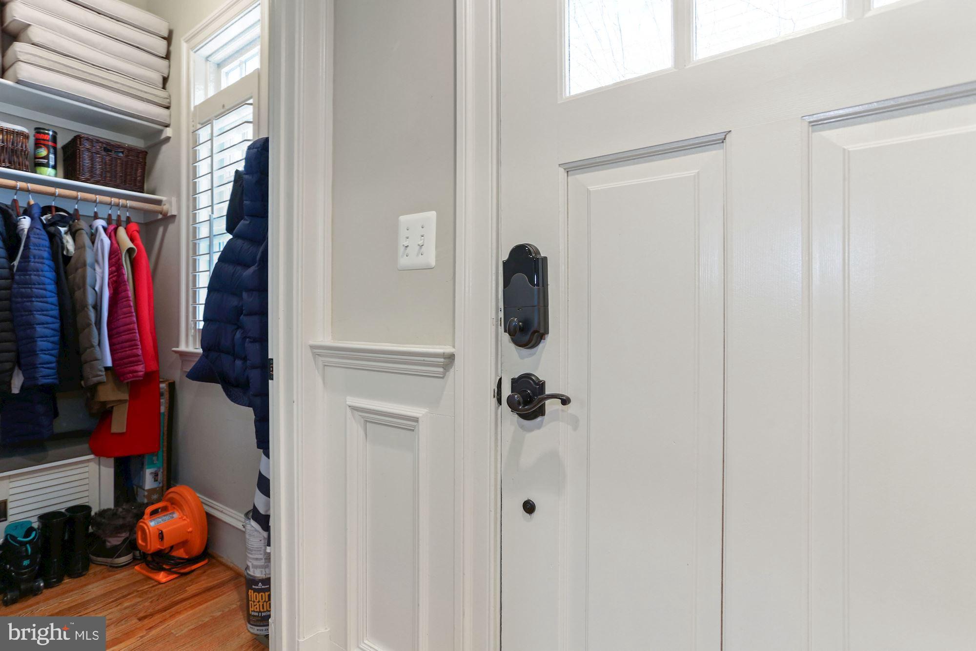 ROSEMONT - Residential