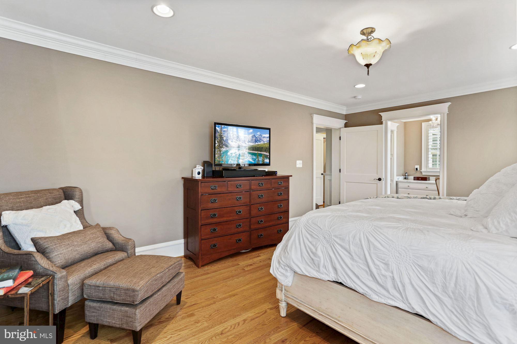 ROSEMONT - Residential