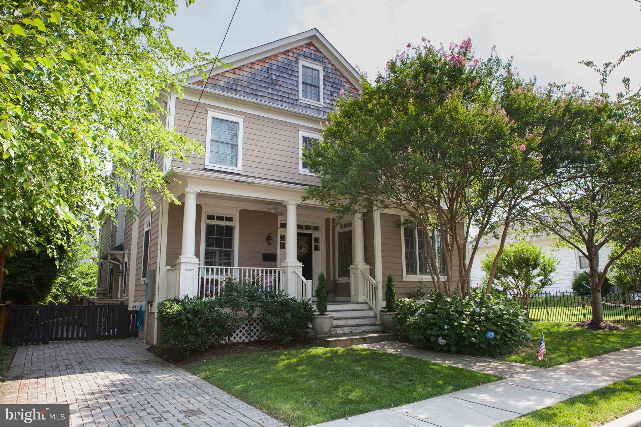 ROSEMONT - Residential