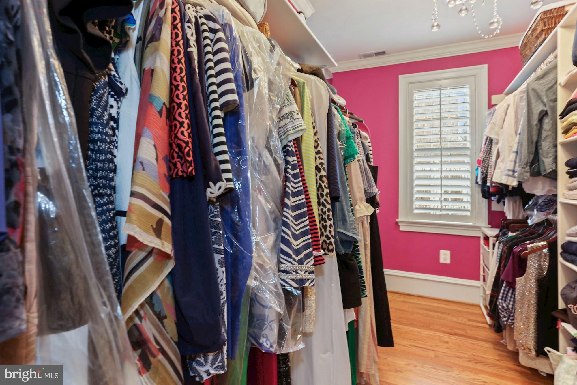 ROSEMONT - Residential