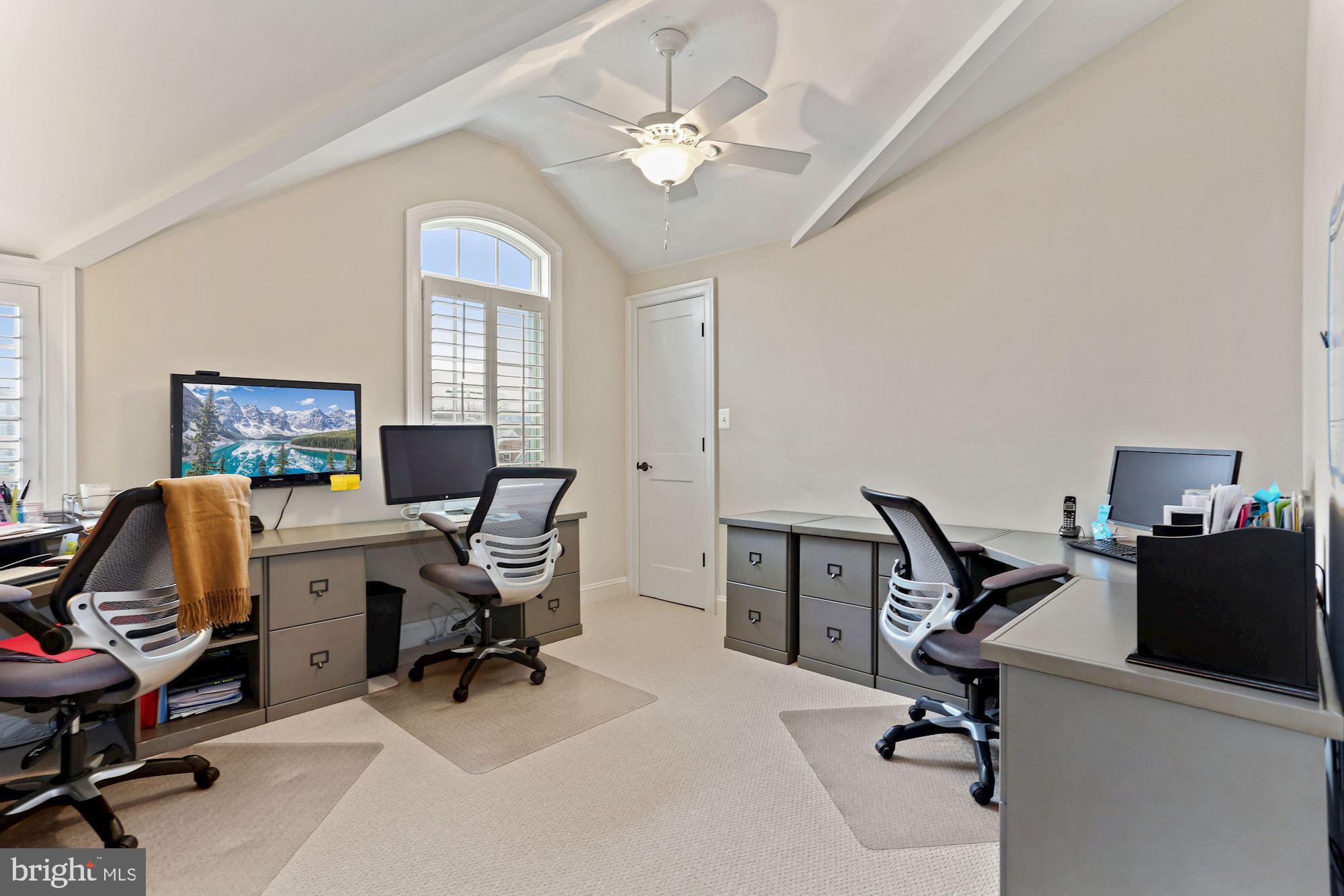 ROSEMONT - Residential