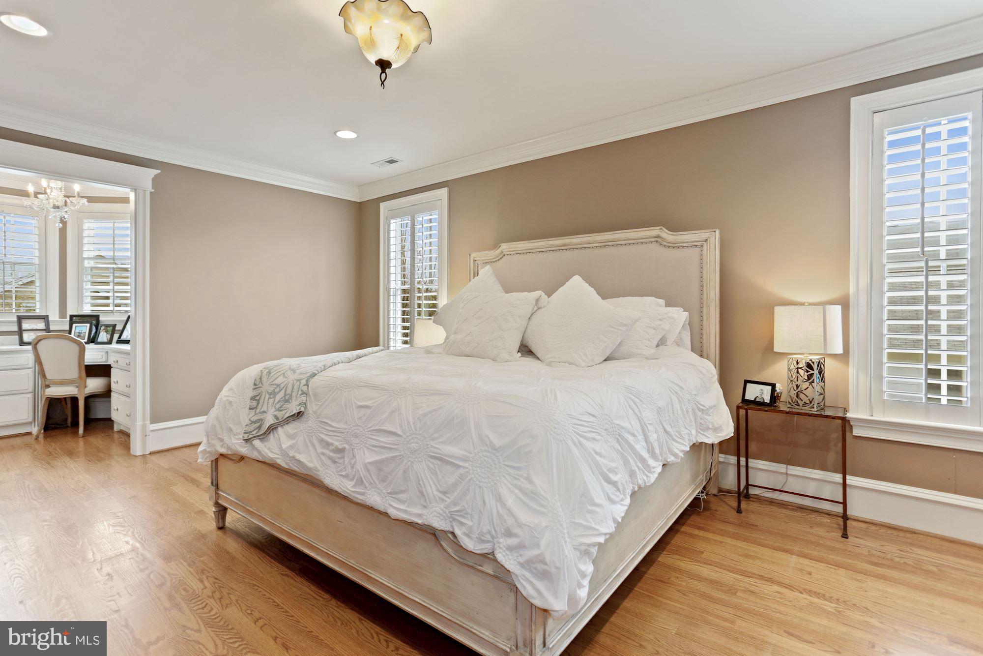 ROSEMONT - Residential