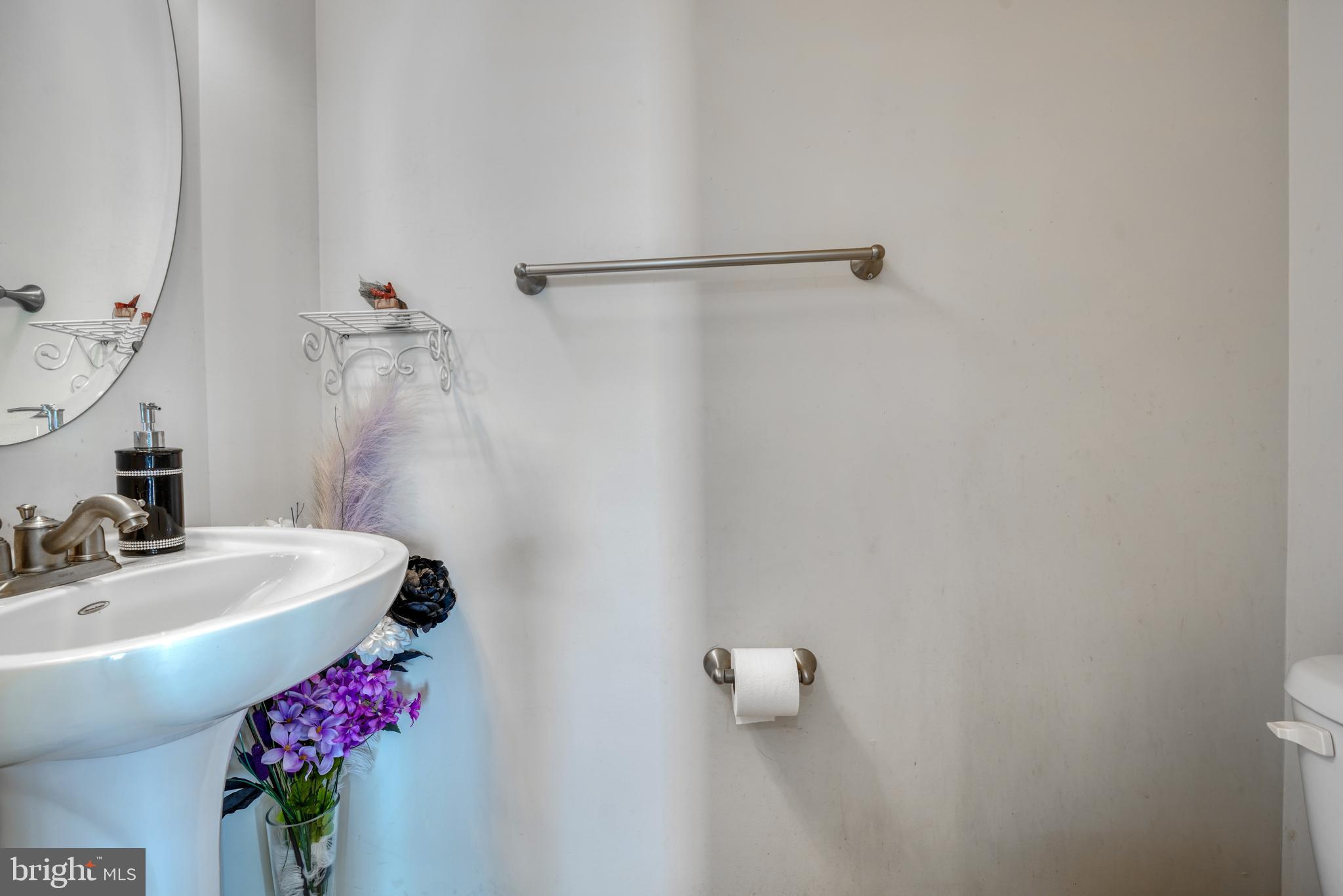 BELMONT CREST - Residential