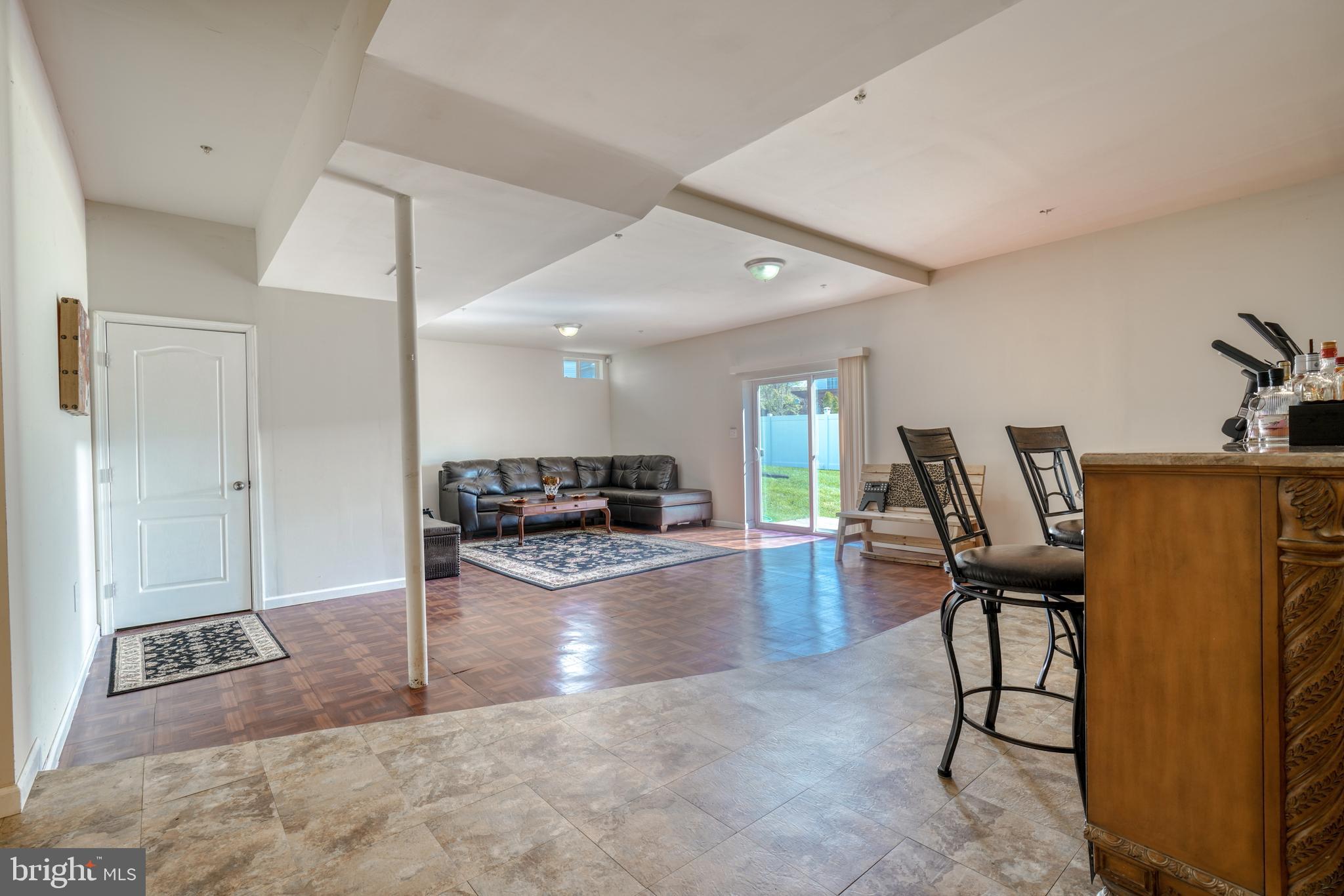 BELMONT CREST - Residential