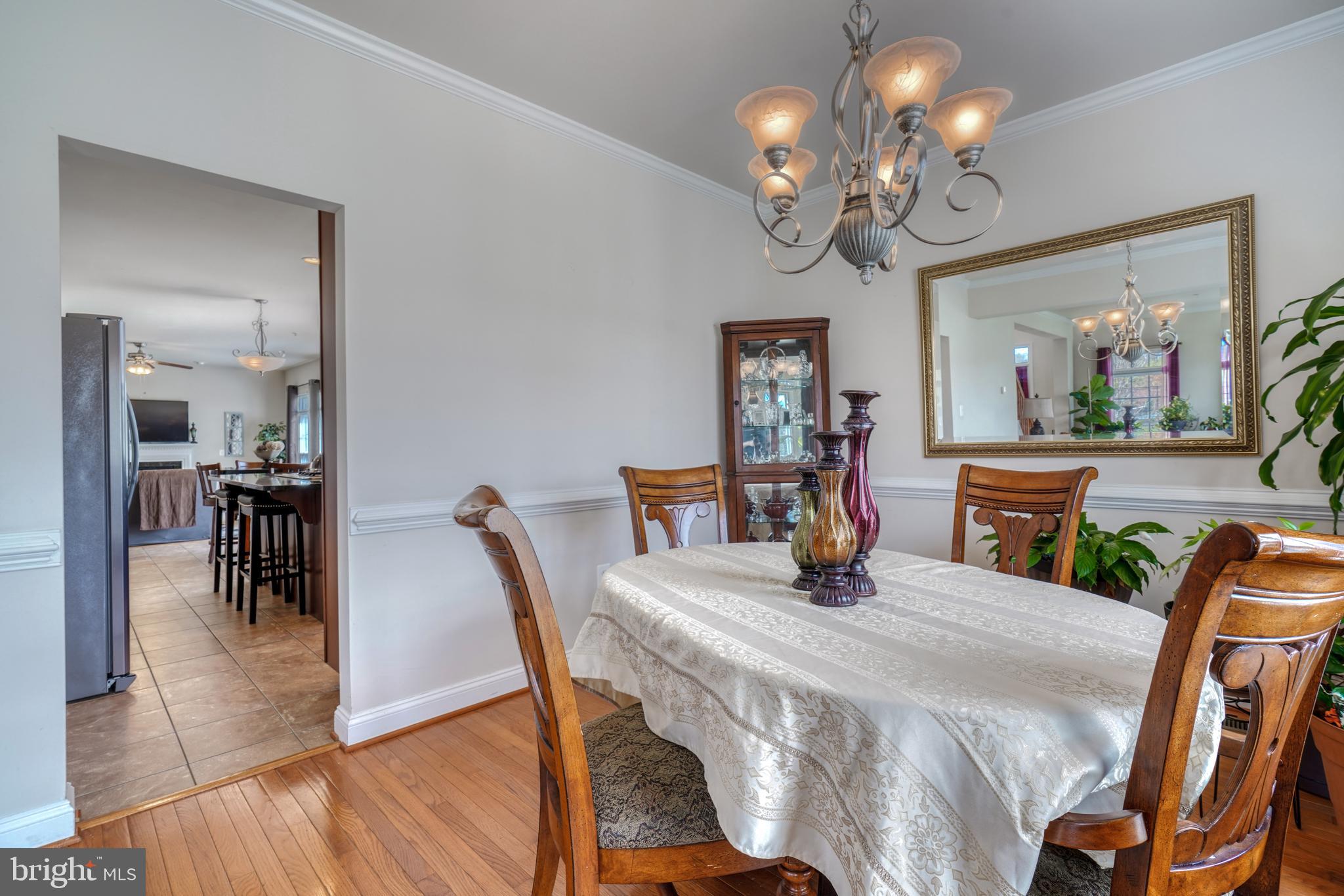 BELMONT CREST - Residential