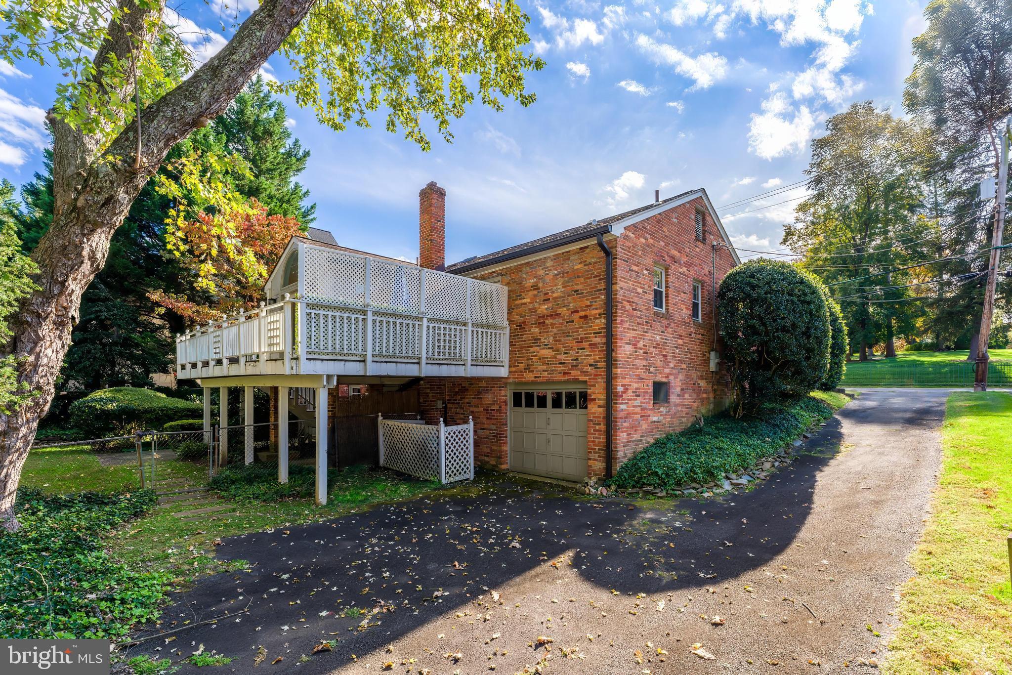 3867 N CHESTERBROOK ROAD