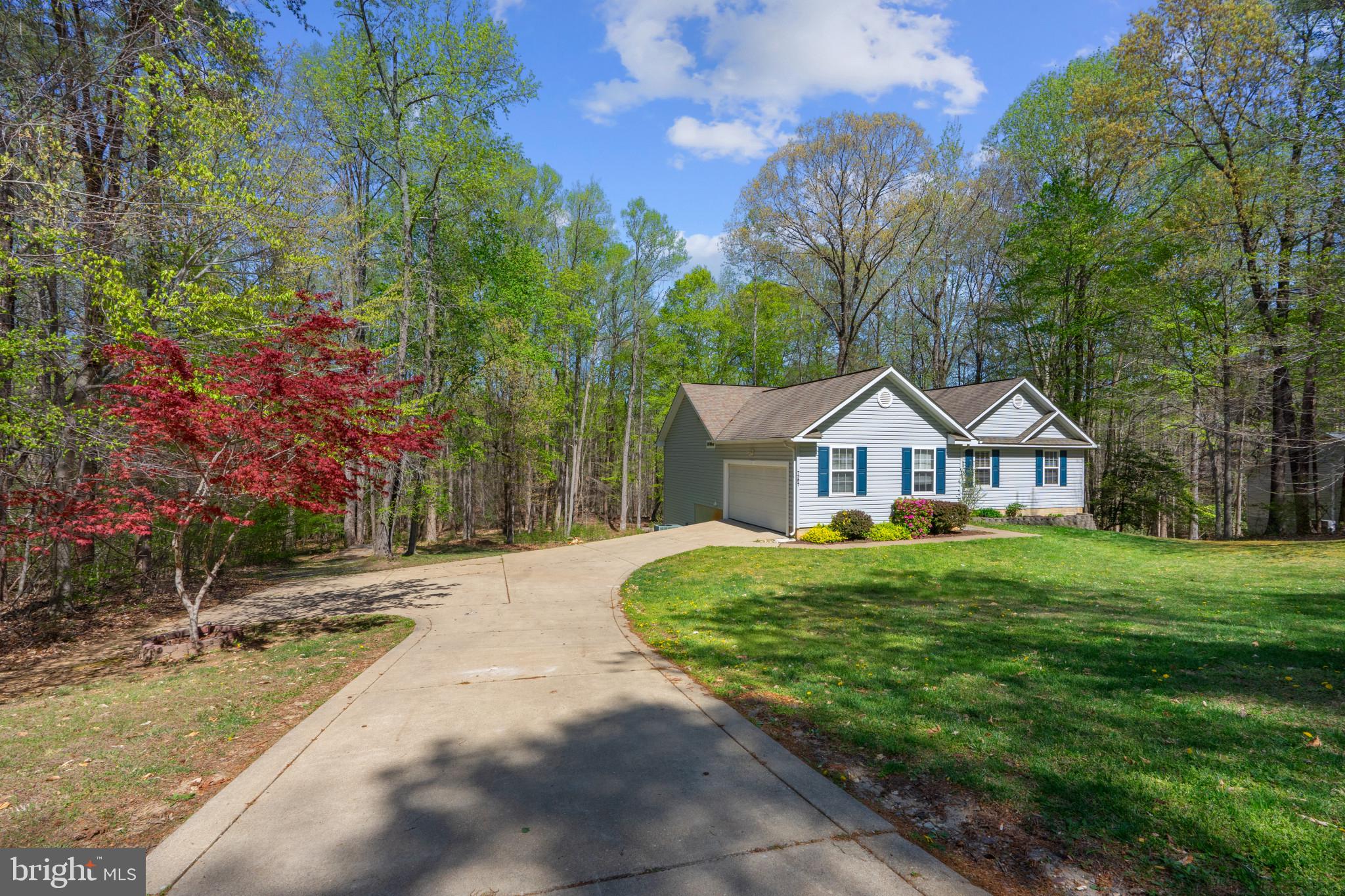 PRESIDENTIAL LAKES - Residential