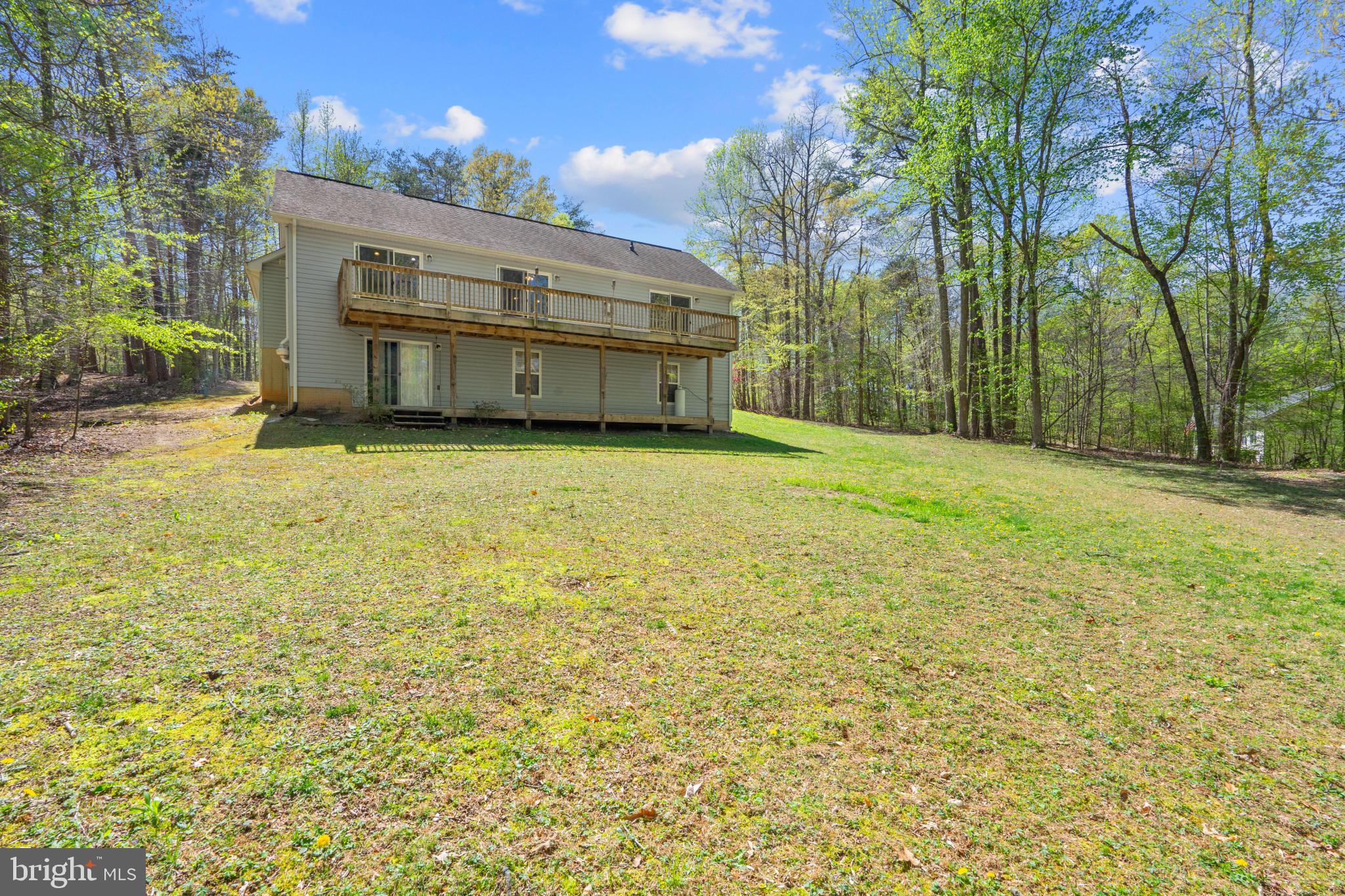 PRESIDENTIAL LAKES - Residential