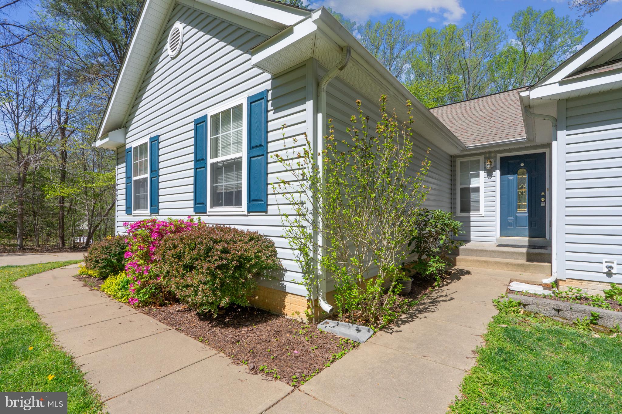 PRESIDENTIAL LAKES - Residential