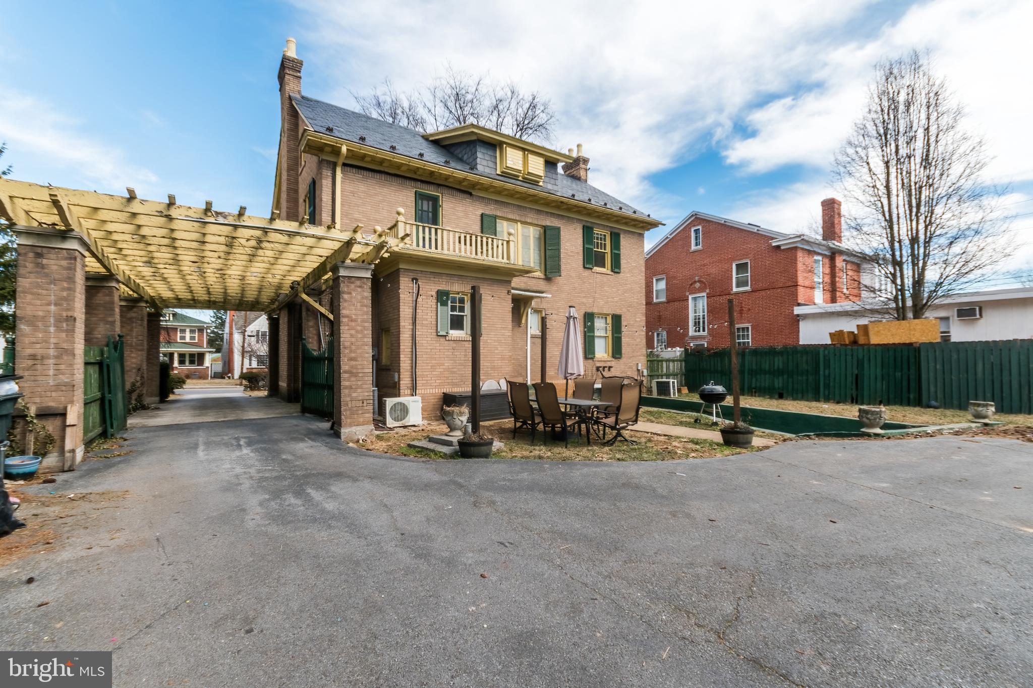 CITY OF MARTINSBURG - Residential