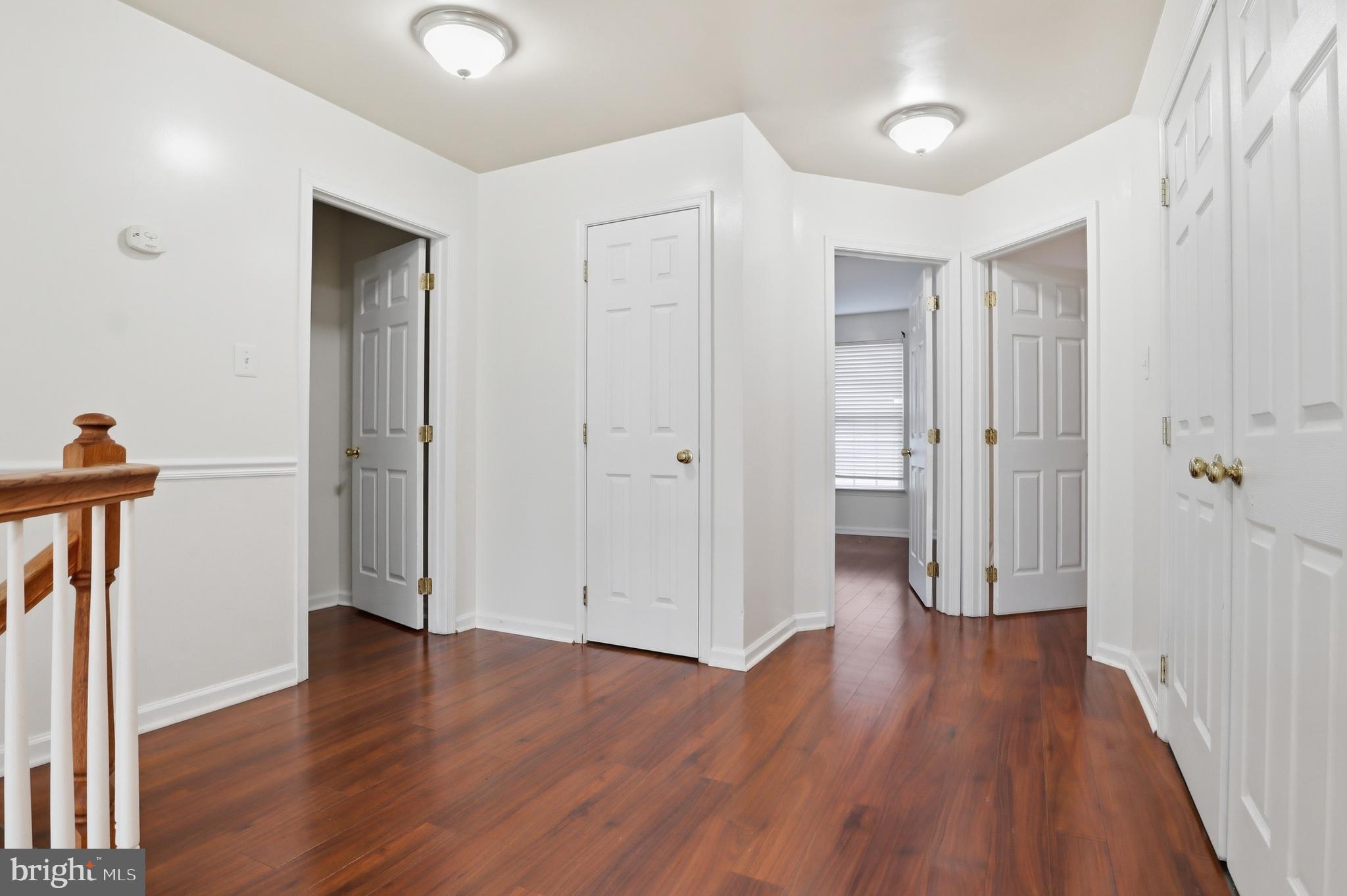 BROWNSTONE MANOR - Residential