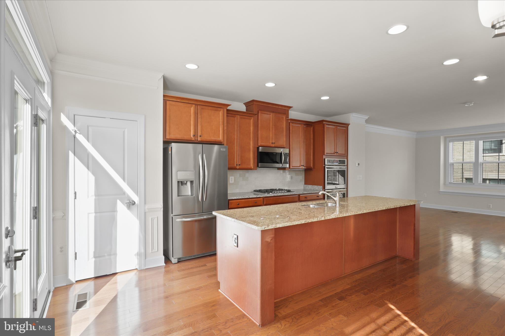 AMBROSE HILLS - Residential Lease