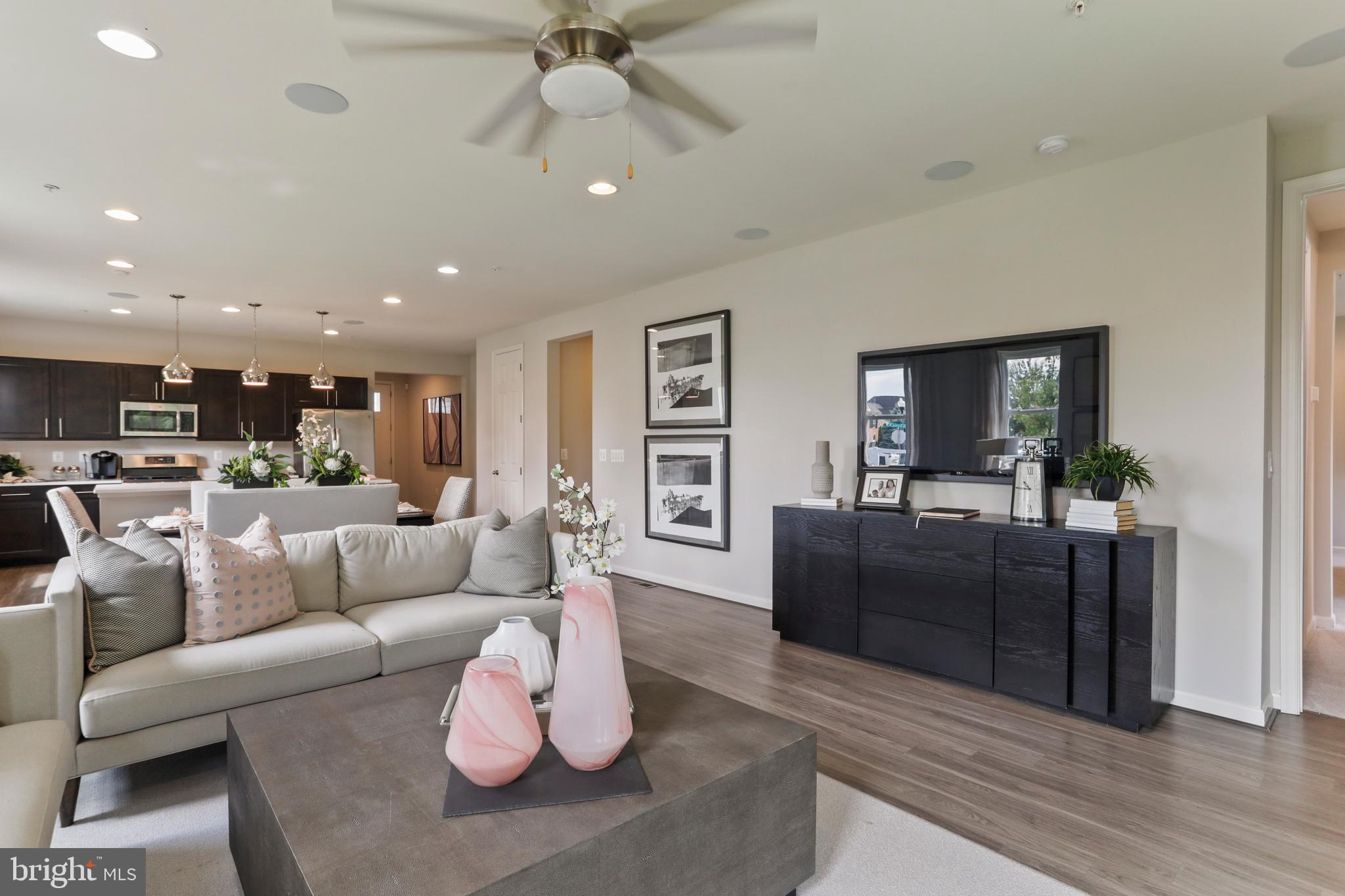 HAGERS CROSSING - Residential