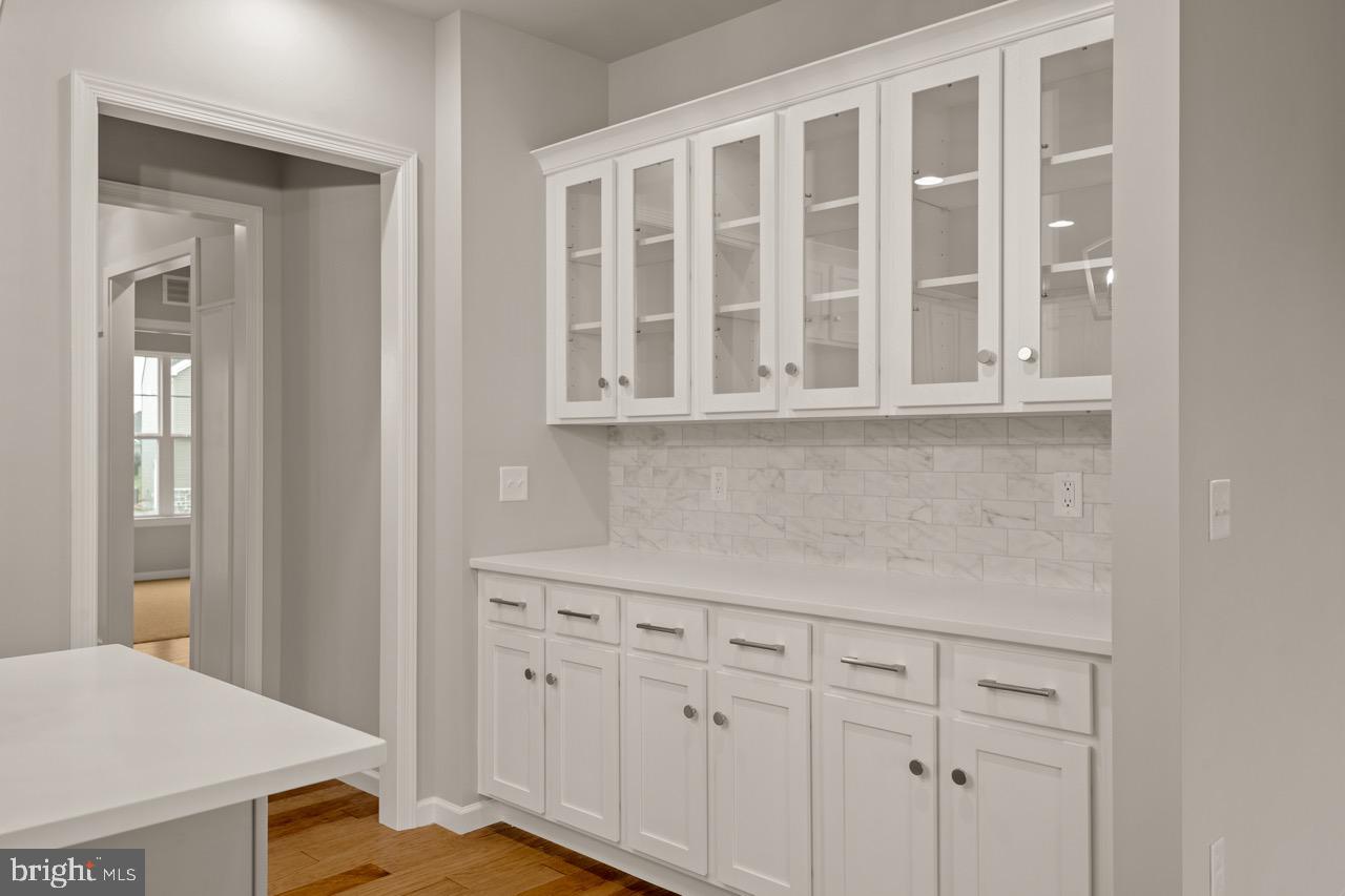 STRATHFORD MEADOWS - Residential