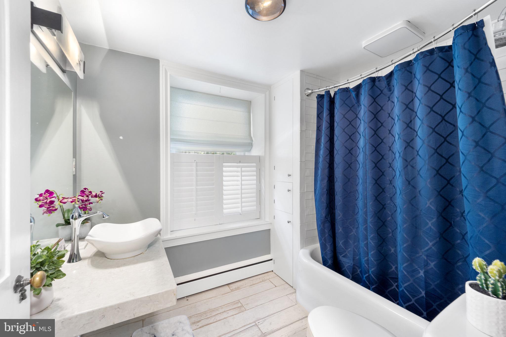 000 - Residential