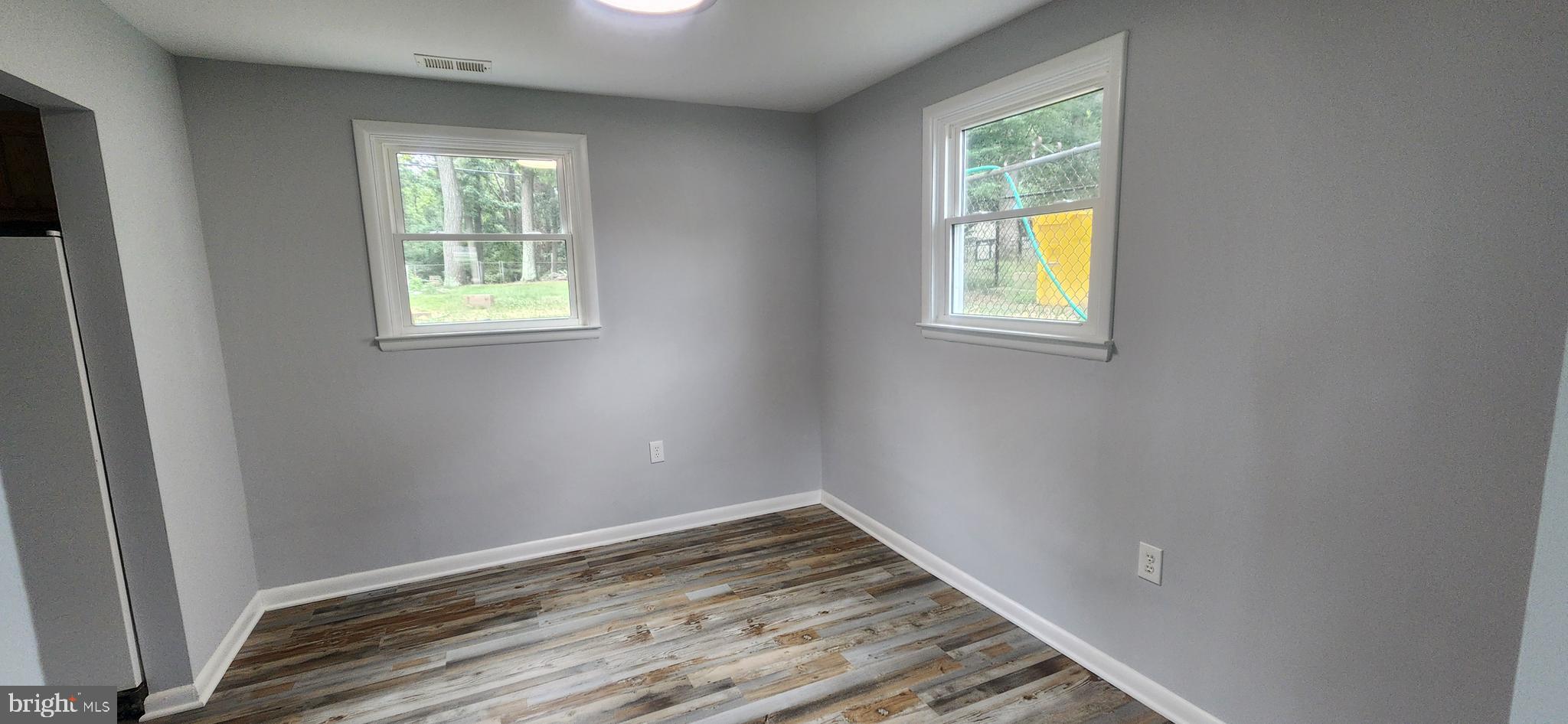 MAPLE RIDGE - Residential Lease