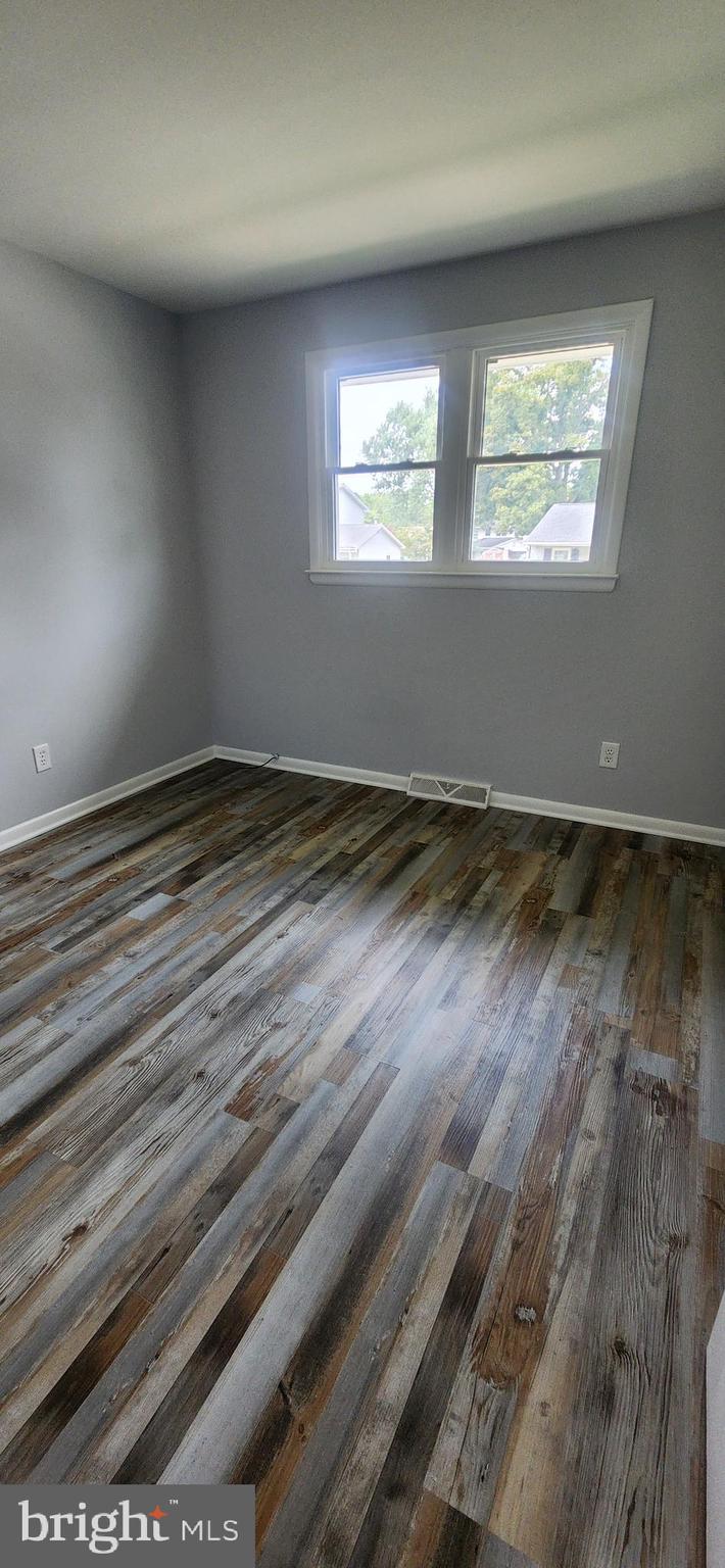 MAPLE RIDGE - Residential Lease