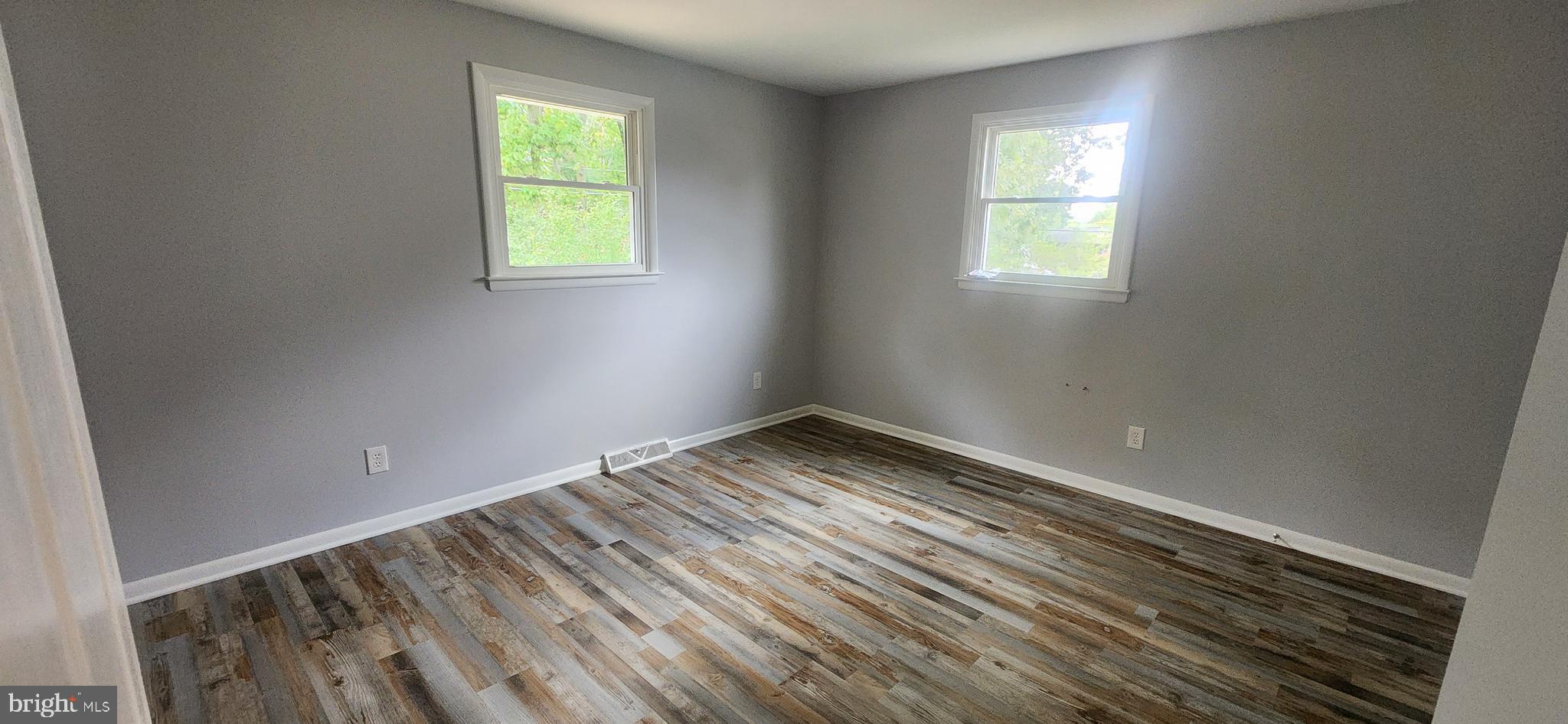 MAPLE RIDGE - Residential Lease